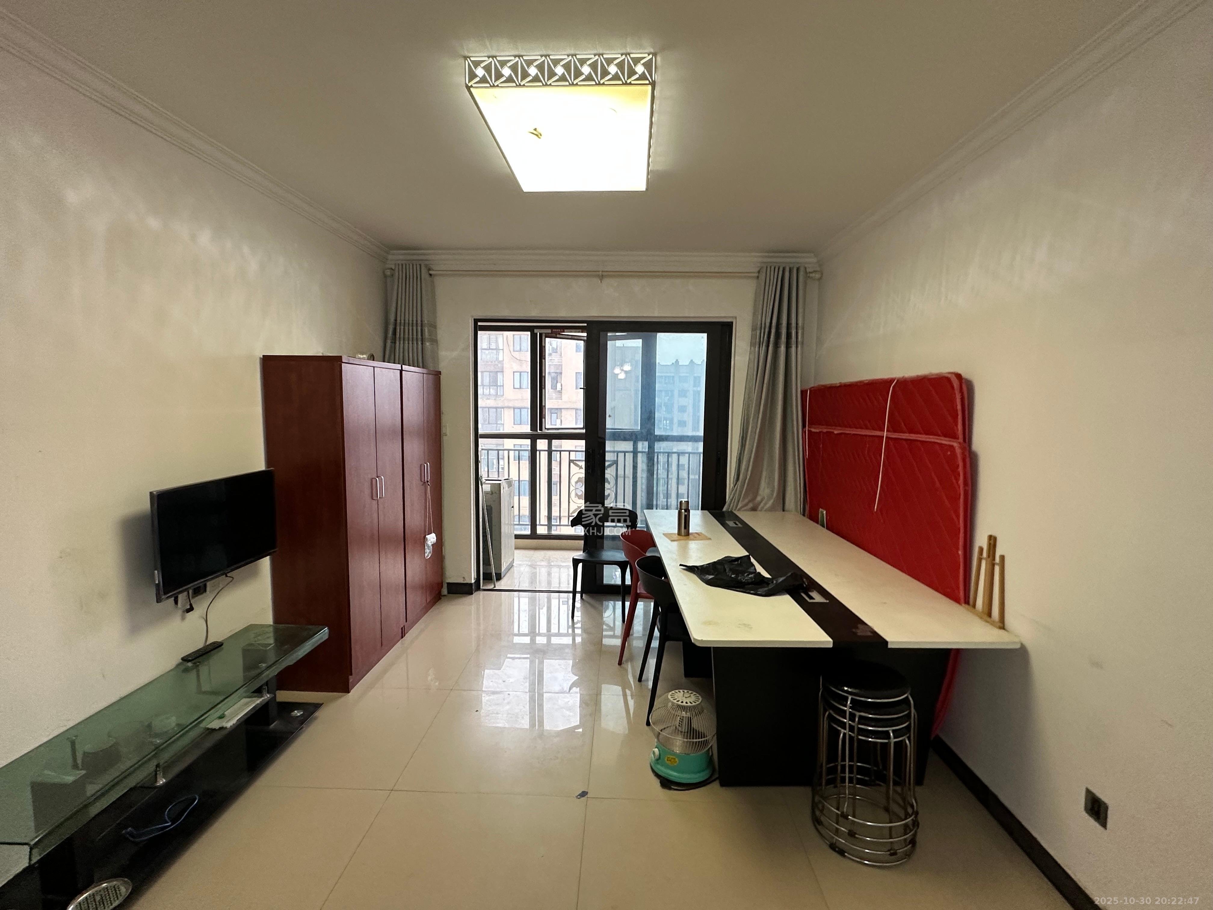 南城印象  3室1厅1卫    2000.0元/月室内图