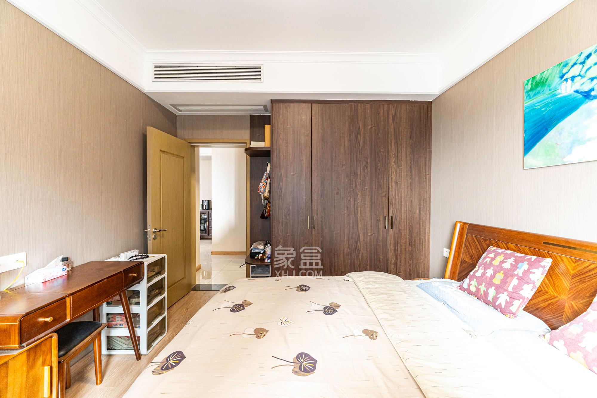 运达锦绣广场  3室2厅1卫    130.0万卧室