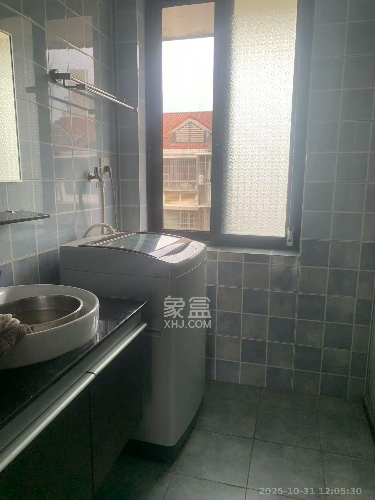 新悦家园  3室2厅1卫    3000.0元/月室内图