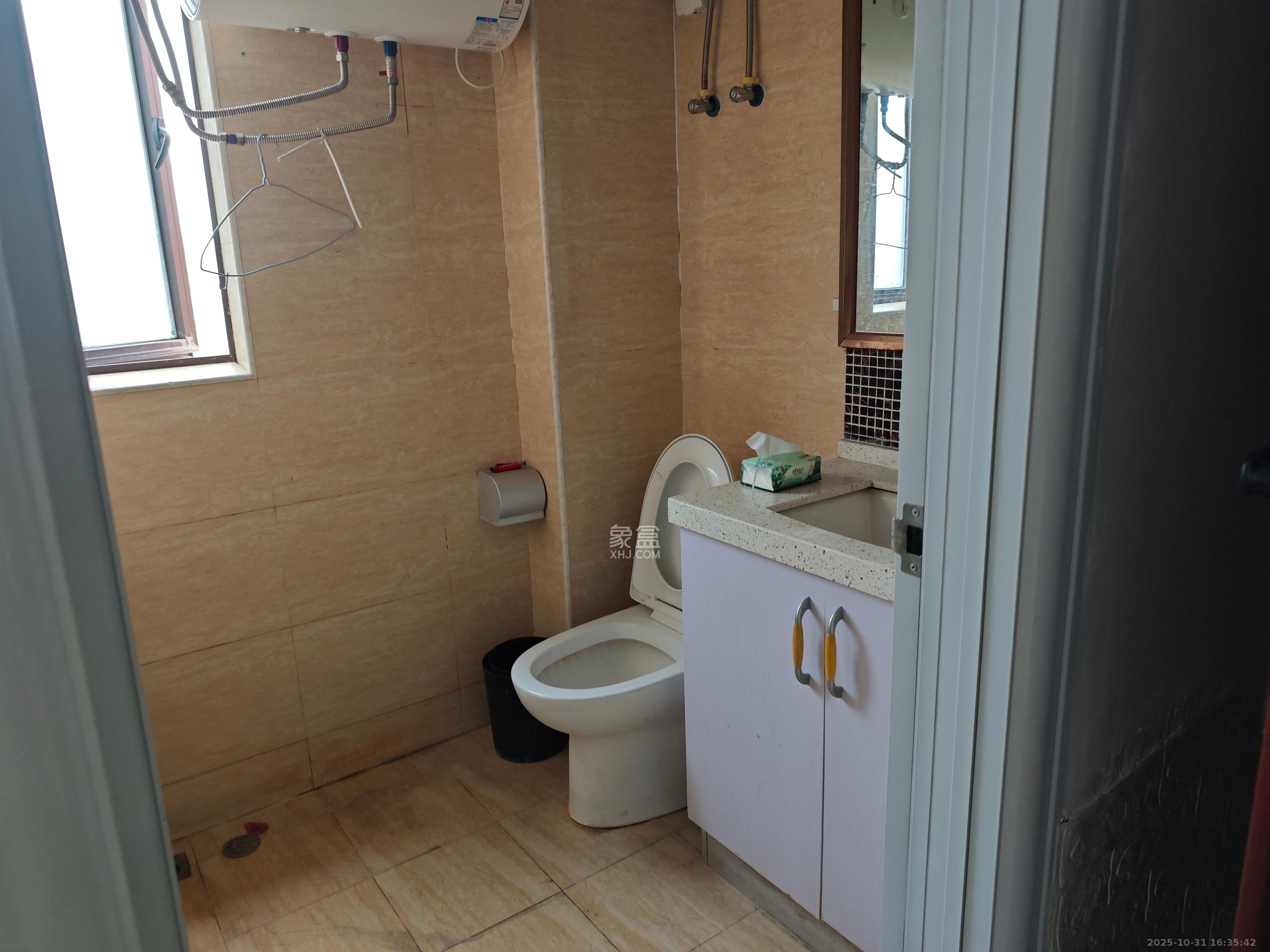 五江天街北区  1室1厅1卫    1300.0元/月 五江天街北区  1室1厅1卫    1300.0元/月室内图