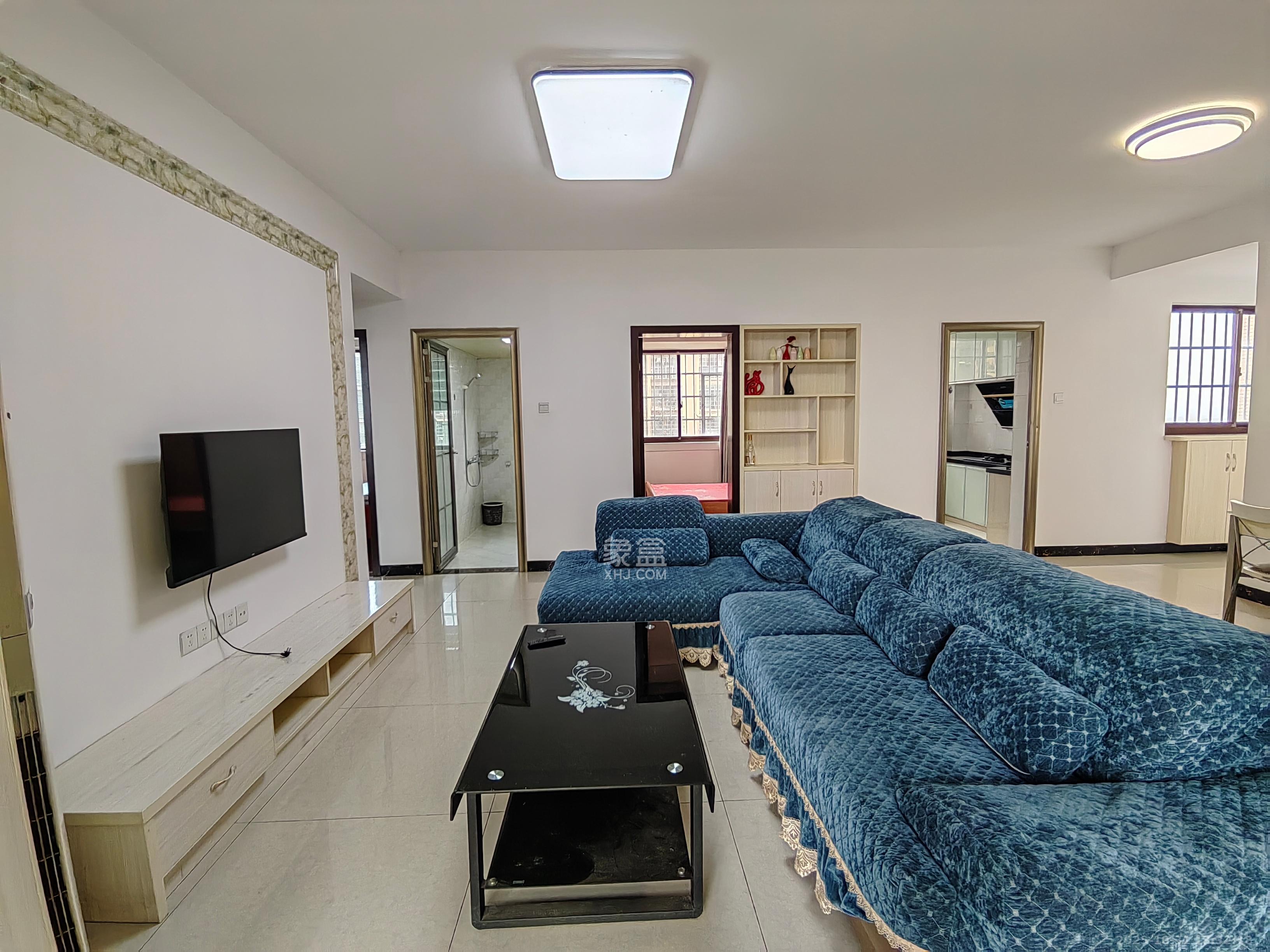 盛地春天里  3室2厅1卫    1350.0元/月 盛地春天里  3室2厅1卫    1350.0元/月室内图