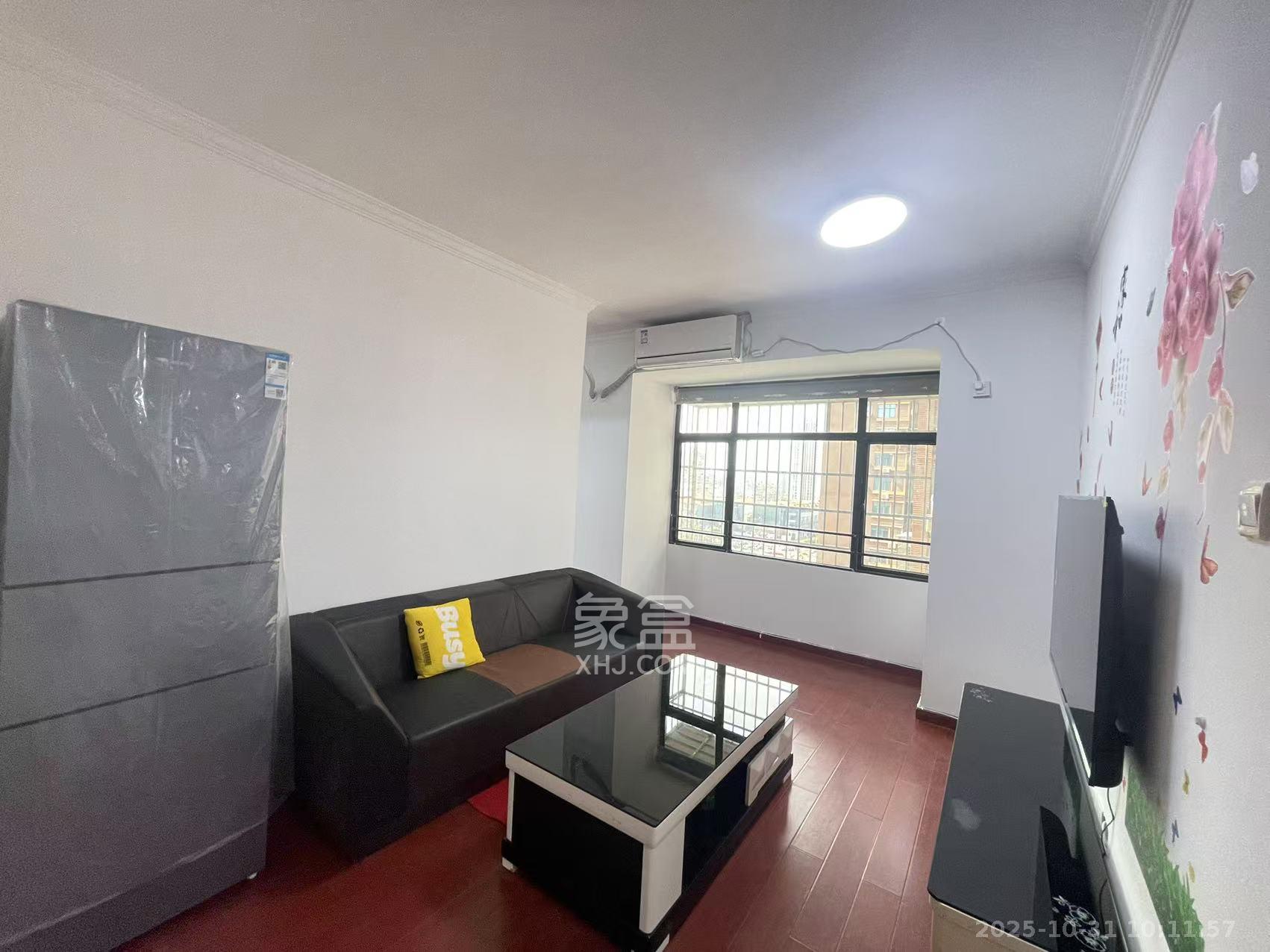 尚城  2室2厅1卫    1800.0元/月 尚城  2室2厅1卫    1800.0元/月室内图