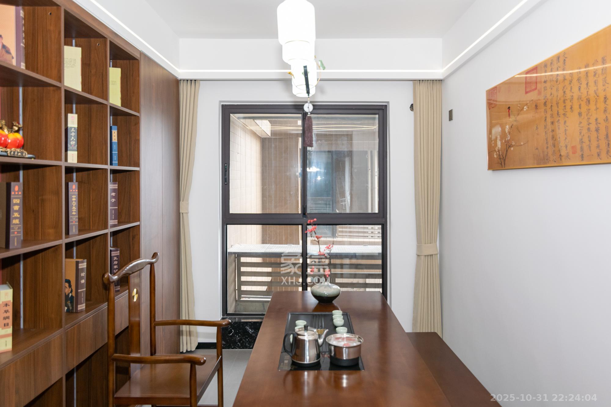 润和美郡（润和紫郡五期）  5室2厅2卫    135.0万卧室