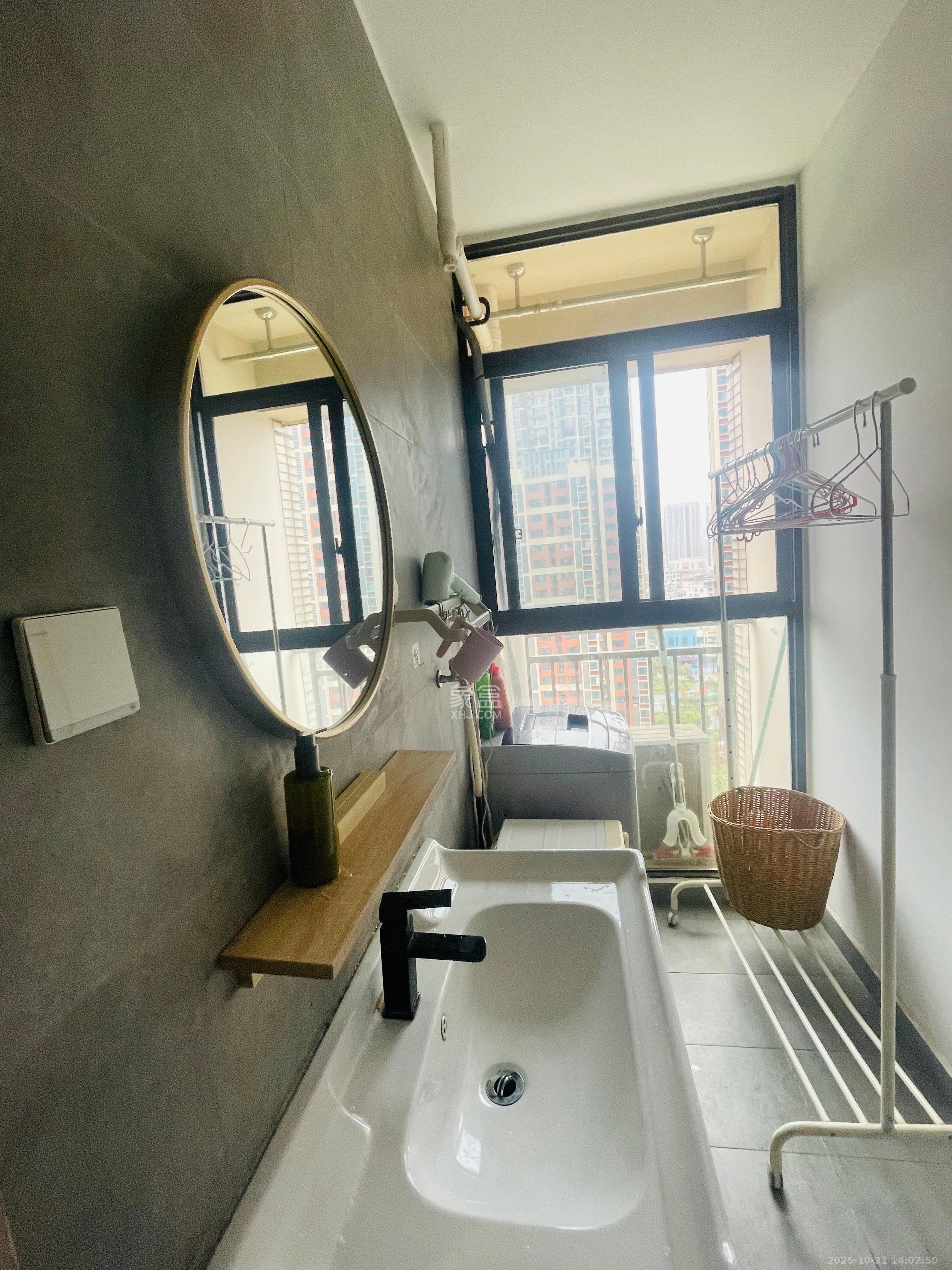 乾源国际  1室1厅1卫    1600.0元/月室内图