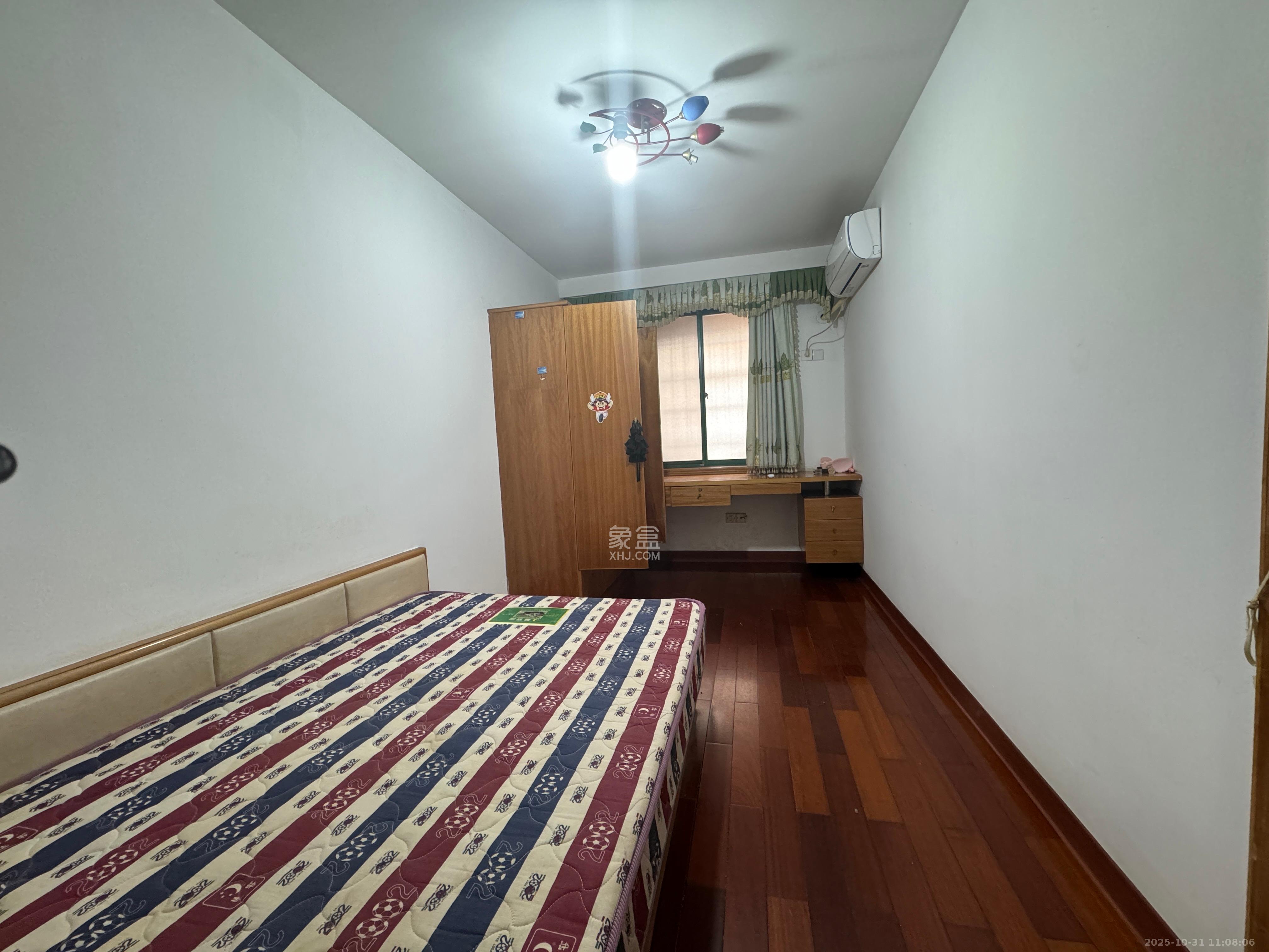 三湘小区  1室0厅0卫    1600.0元/月室内图