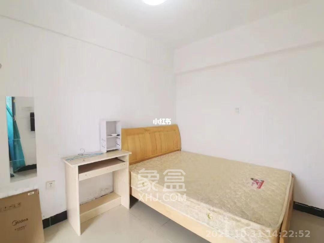 香麓丽舍  1室1厅1卫    1200.0元/月 香麓丽舍  1室1厅1卫    1200.0元/月室内图