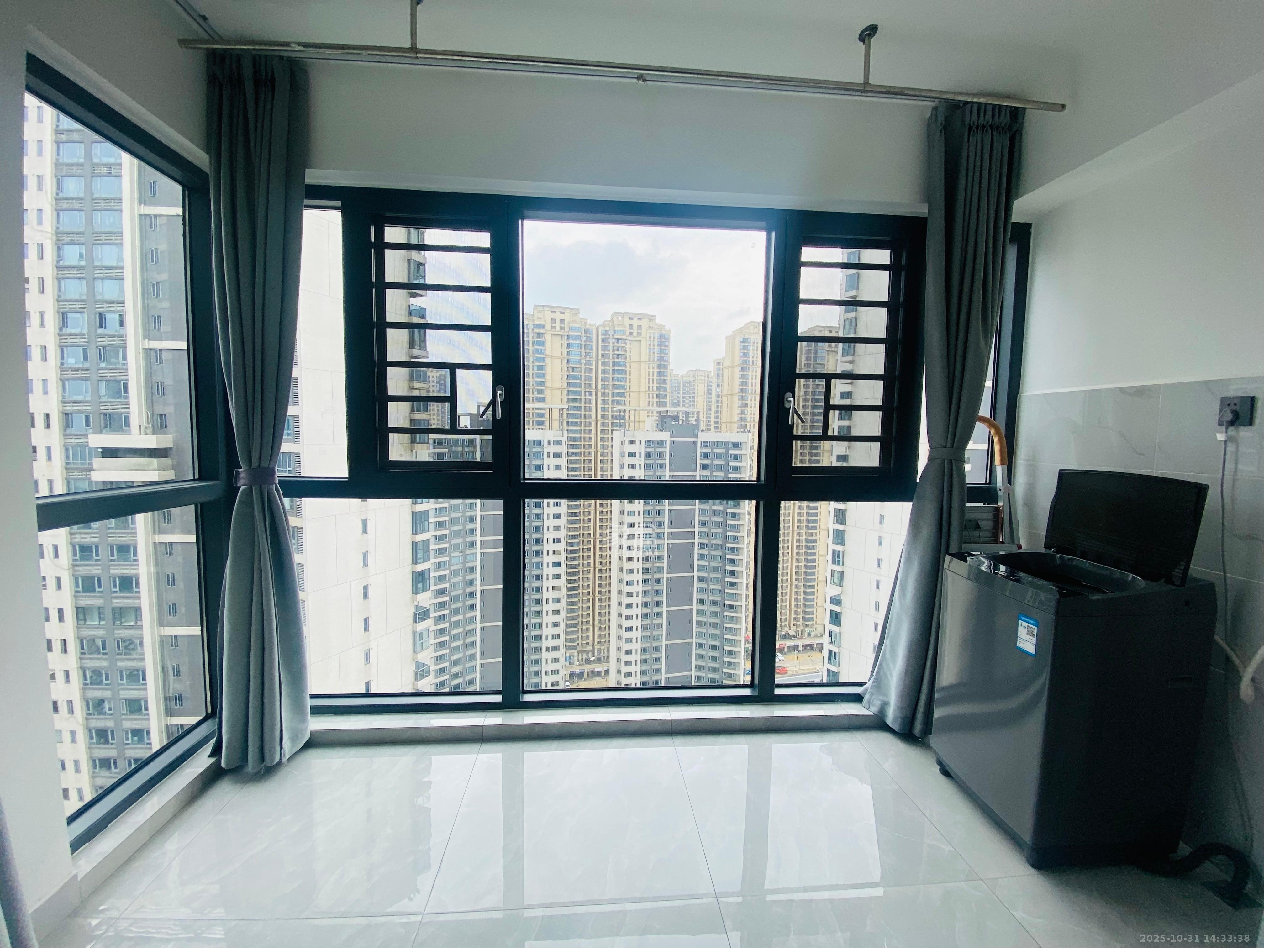 保利天禧D区 3室2厅1卫 3400.0元/月 保利天禧D区 3室2厅1卫 3400.0元/月室内图