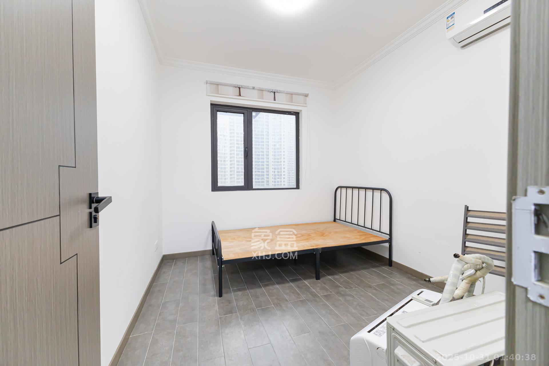 勤诚达境界城 4室2厅2卫 123.0万 勤诚达境界城 4室2厅2卫 123.0万卧室