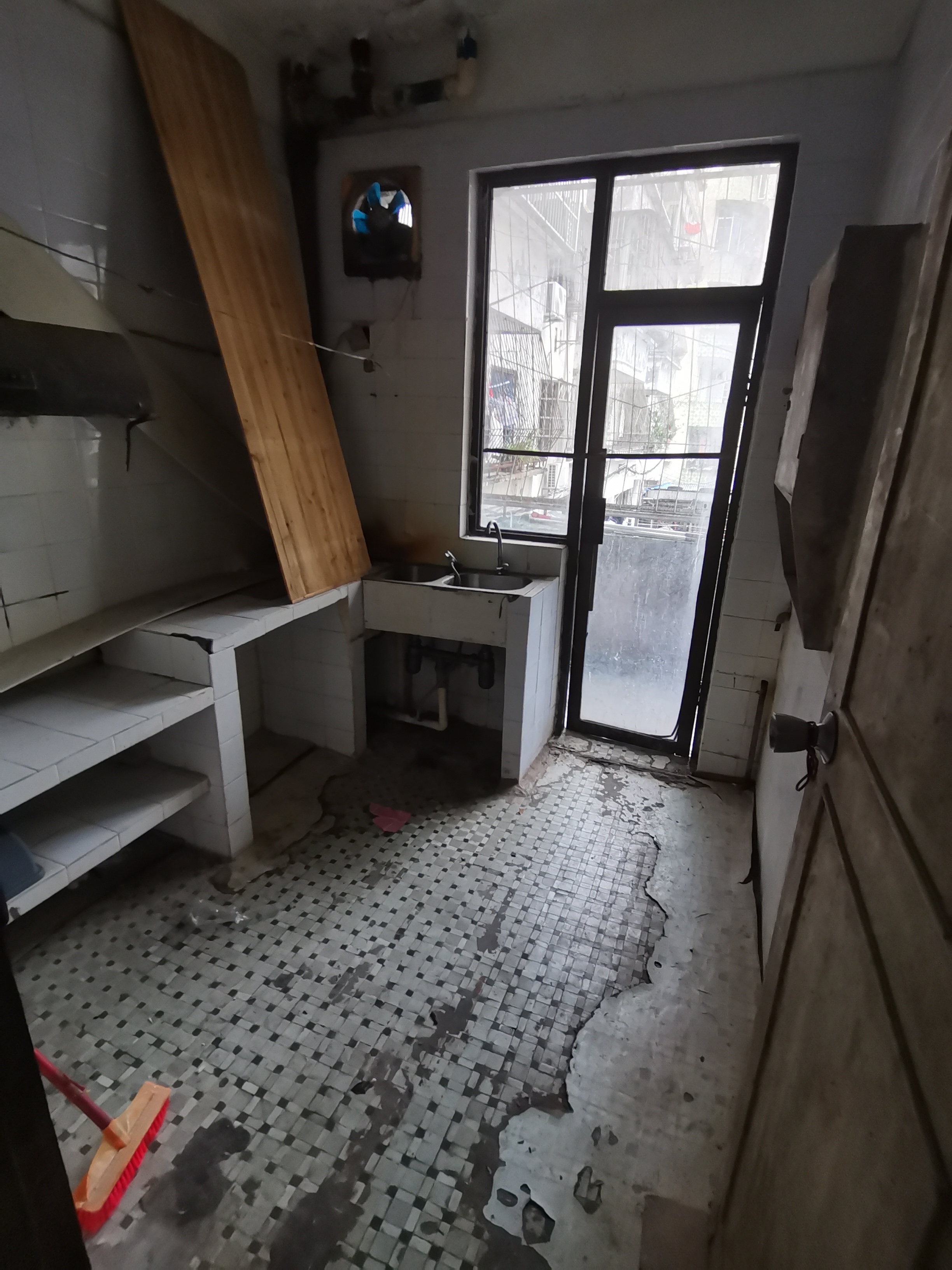 工商公寓  1室0厅0卫    1500.0元/月室内图