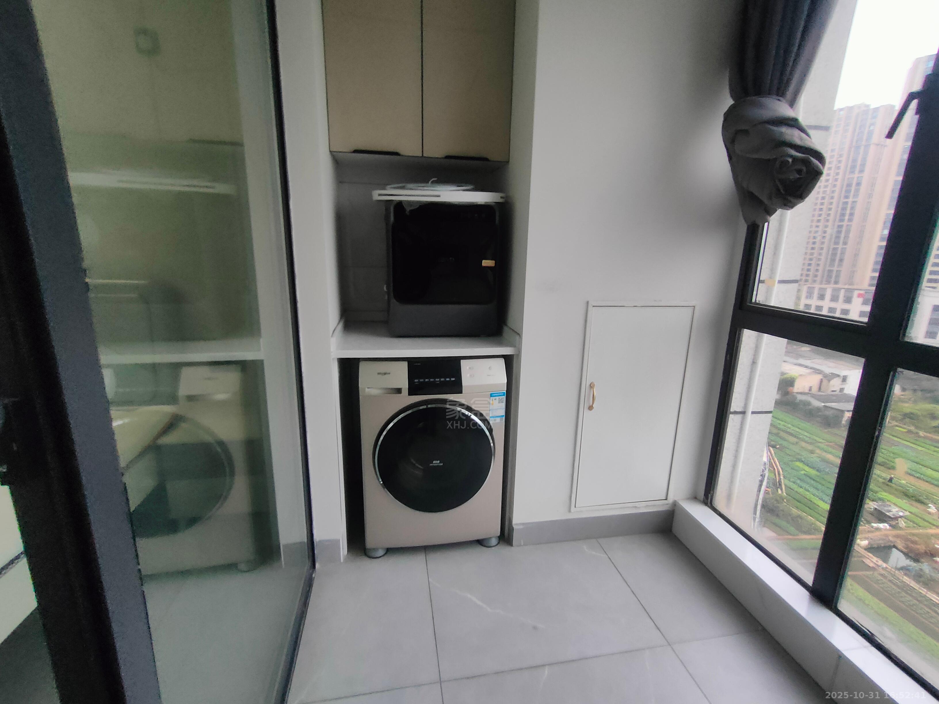 中泰财富湘江  1室1厅1卫    1500.0元/月室内图