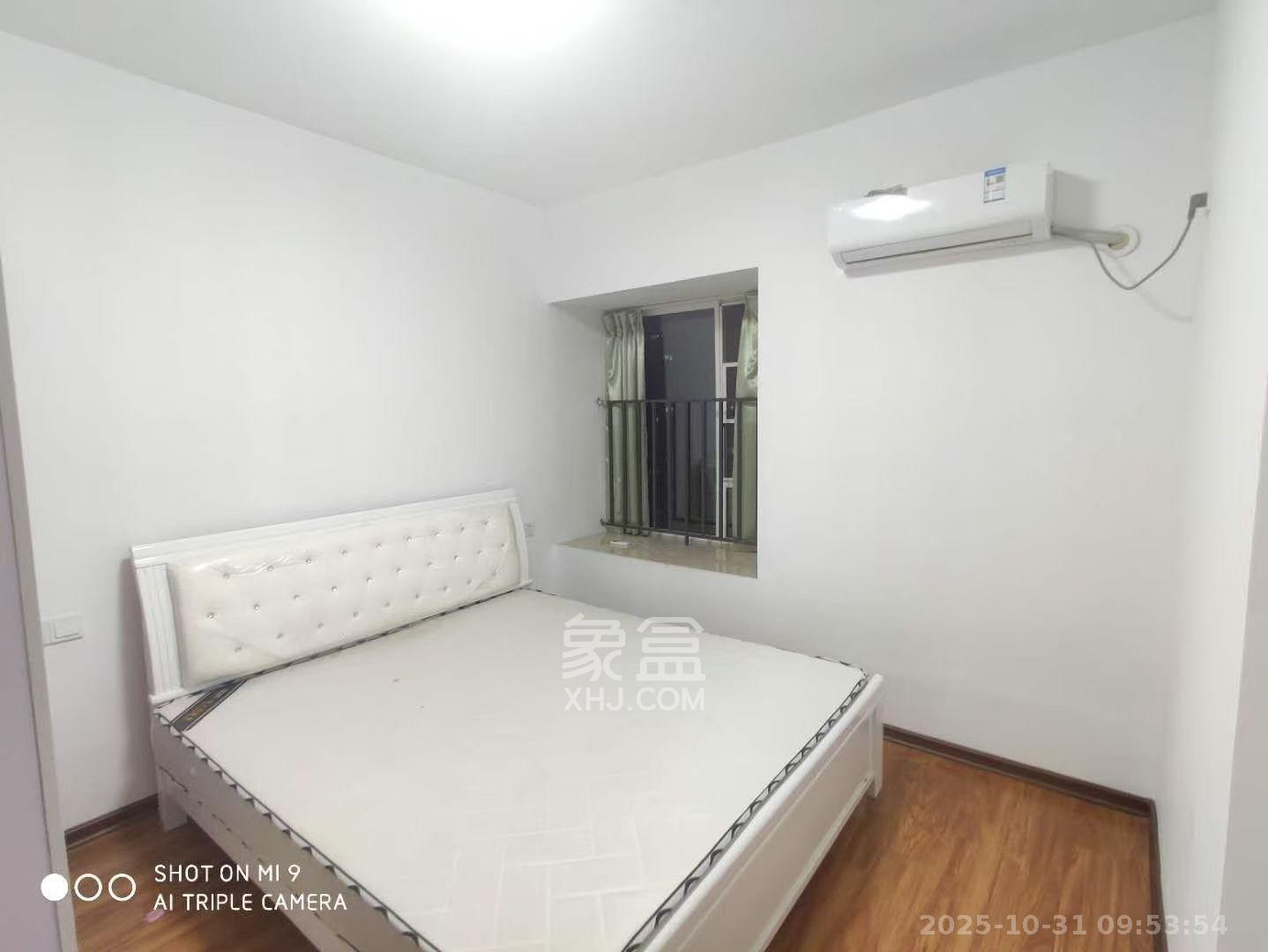 金地格林公馆  1室2厅1卫    2300.0元/月 金地格林公馆  1室2厅1卫    2300.0元/月室内图