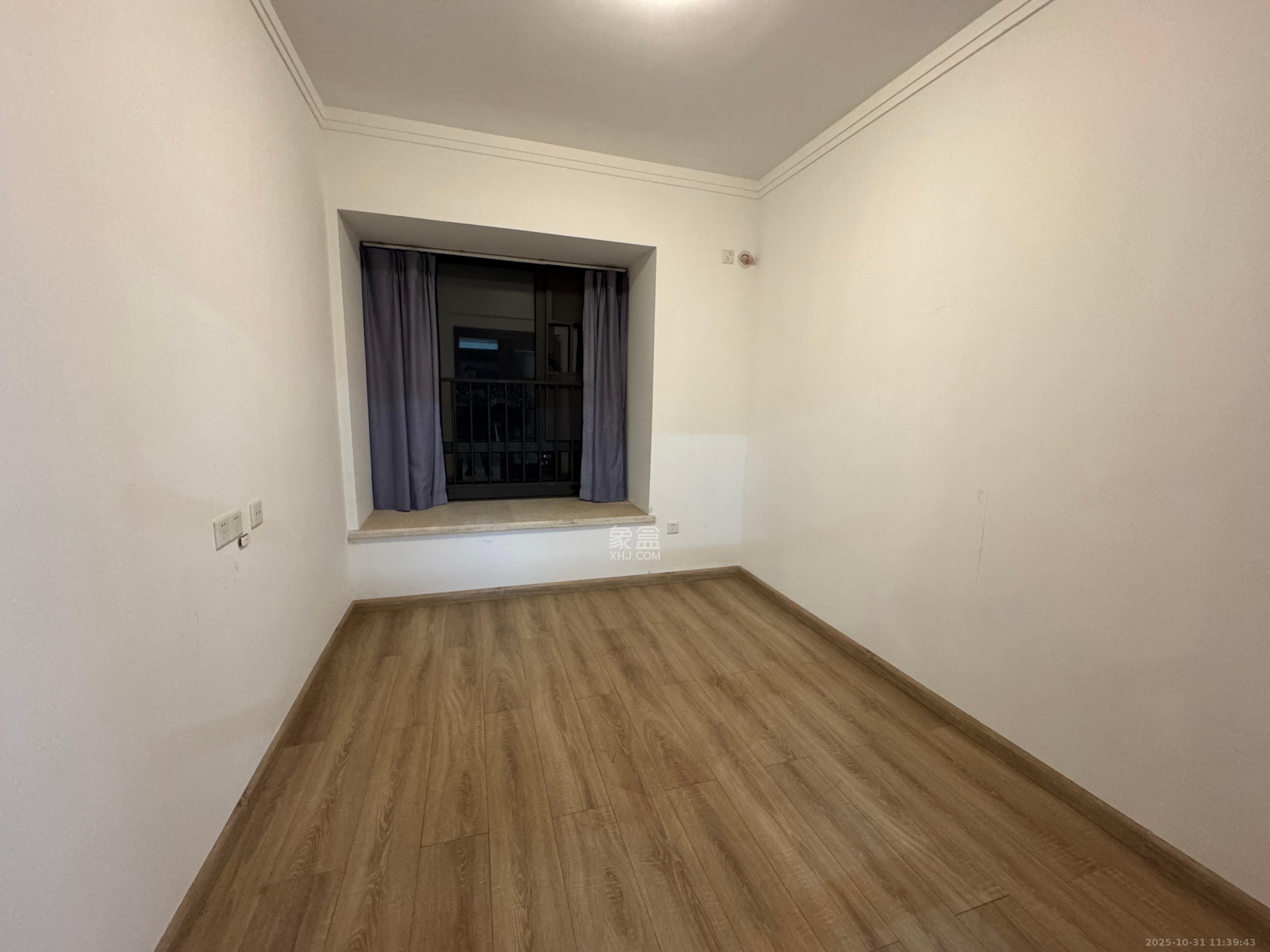 汇金城/嘉华城(二期、三期)  4室2厅2卫    3200.0元/月 汇金城/嘉华城(二期、三期)  4室2厅2卫    3200.0元/月室内图