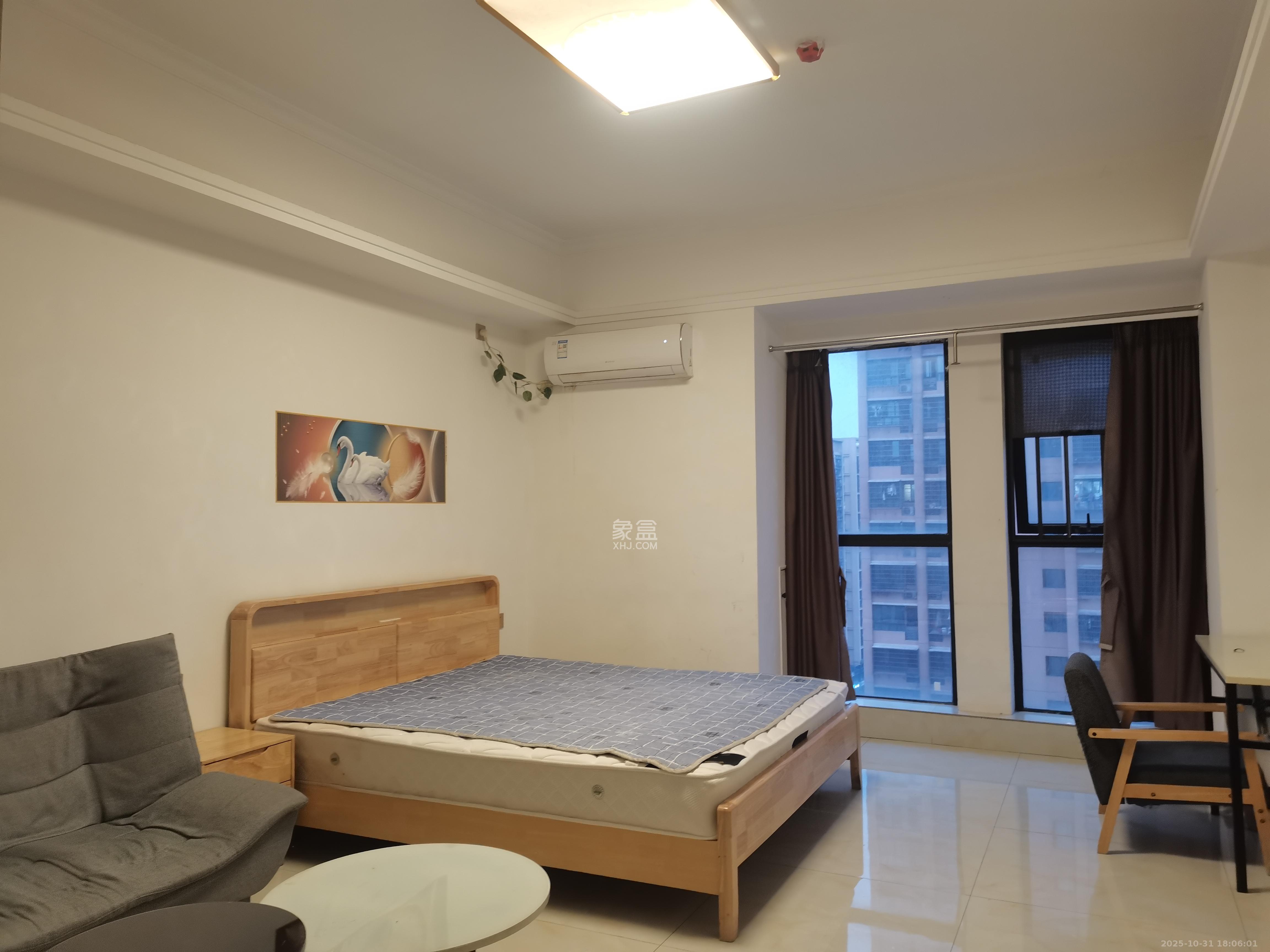 新世界广场  1室0厅1卫    1399.0元/月室内图