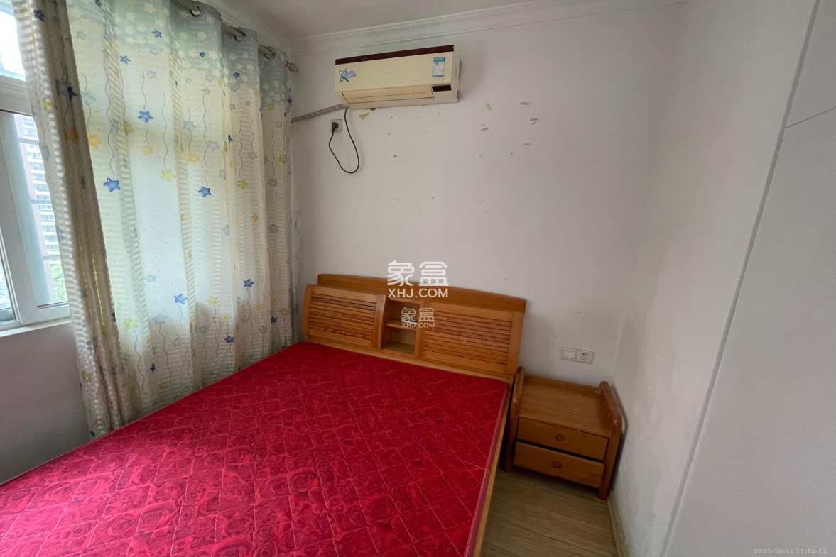 黎郡新宇熙春园 4室2厅2卫 2600.0元/月 黎郡新宇熙春园 4室2厅2卫 2600.0元/月室内图