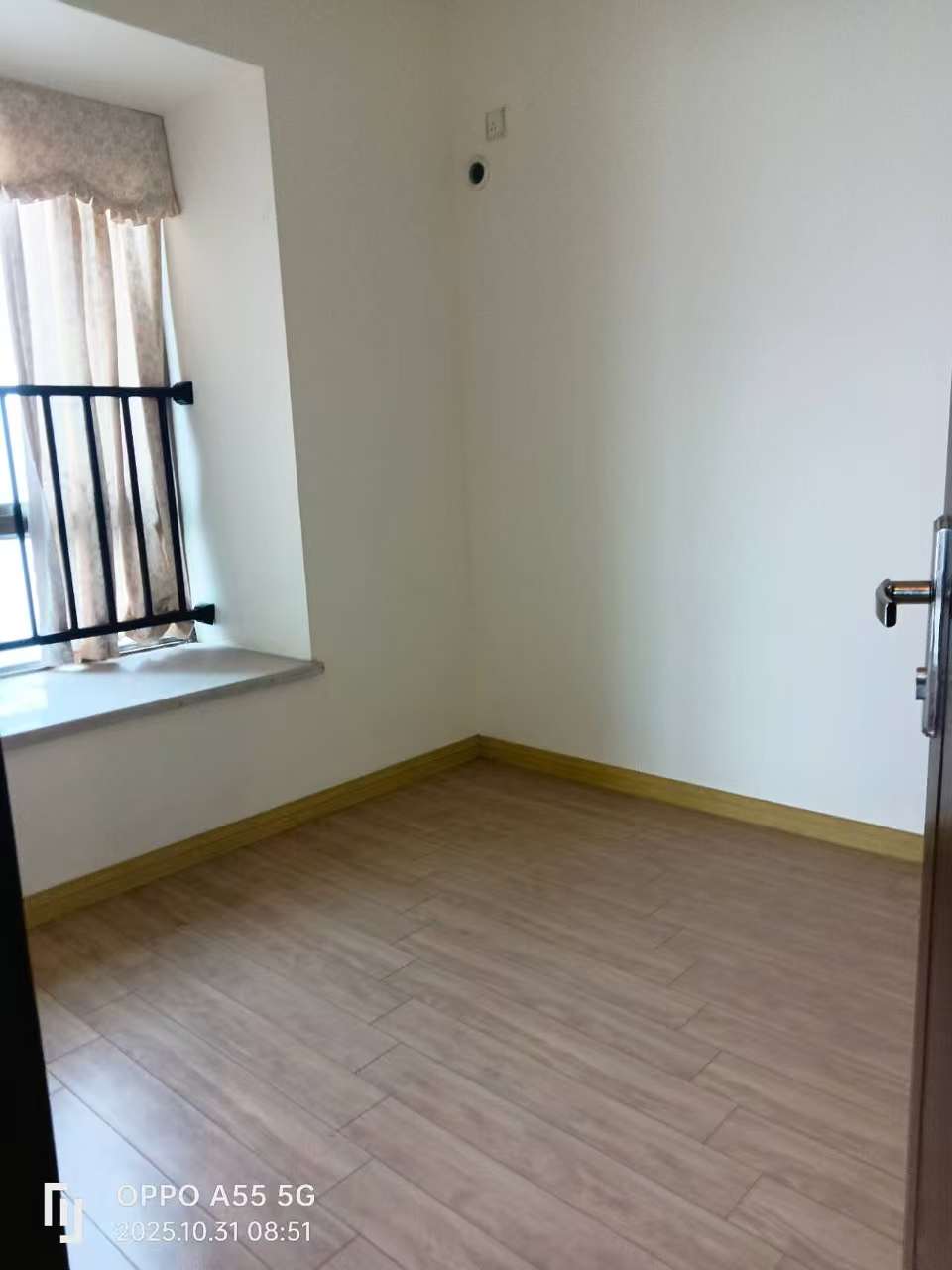 碧桂园 3室2厅1卫 1500.0元/月 碧桂园 3室2厅1卫 1500.0元/月室内图