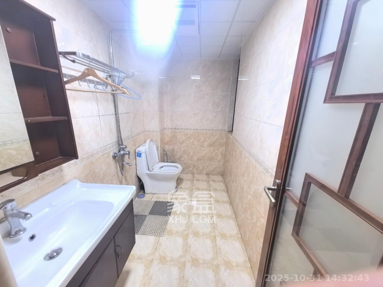 海伦堡爱ME城市  3室2厅2卫    2300.0元/月室内图