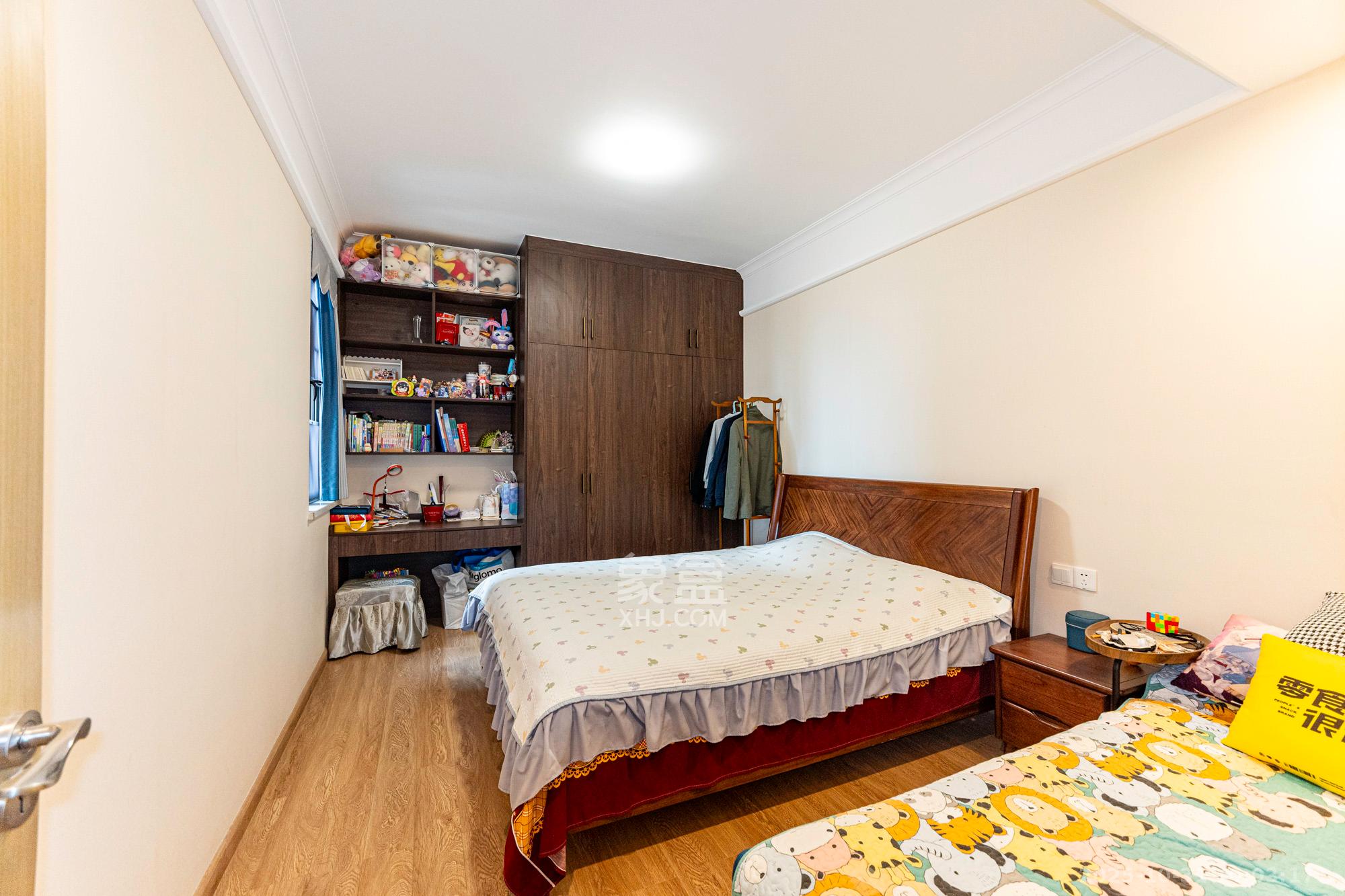 运达锦绣广场 3室2厅1卫 130.0万 运达锦绣广场 3室2厅1卫 130.0万卧室