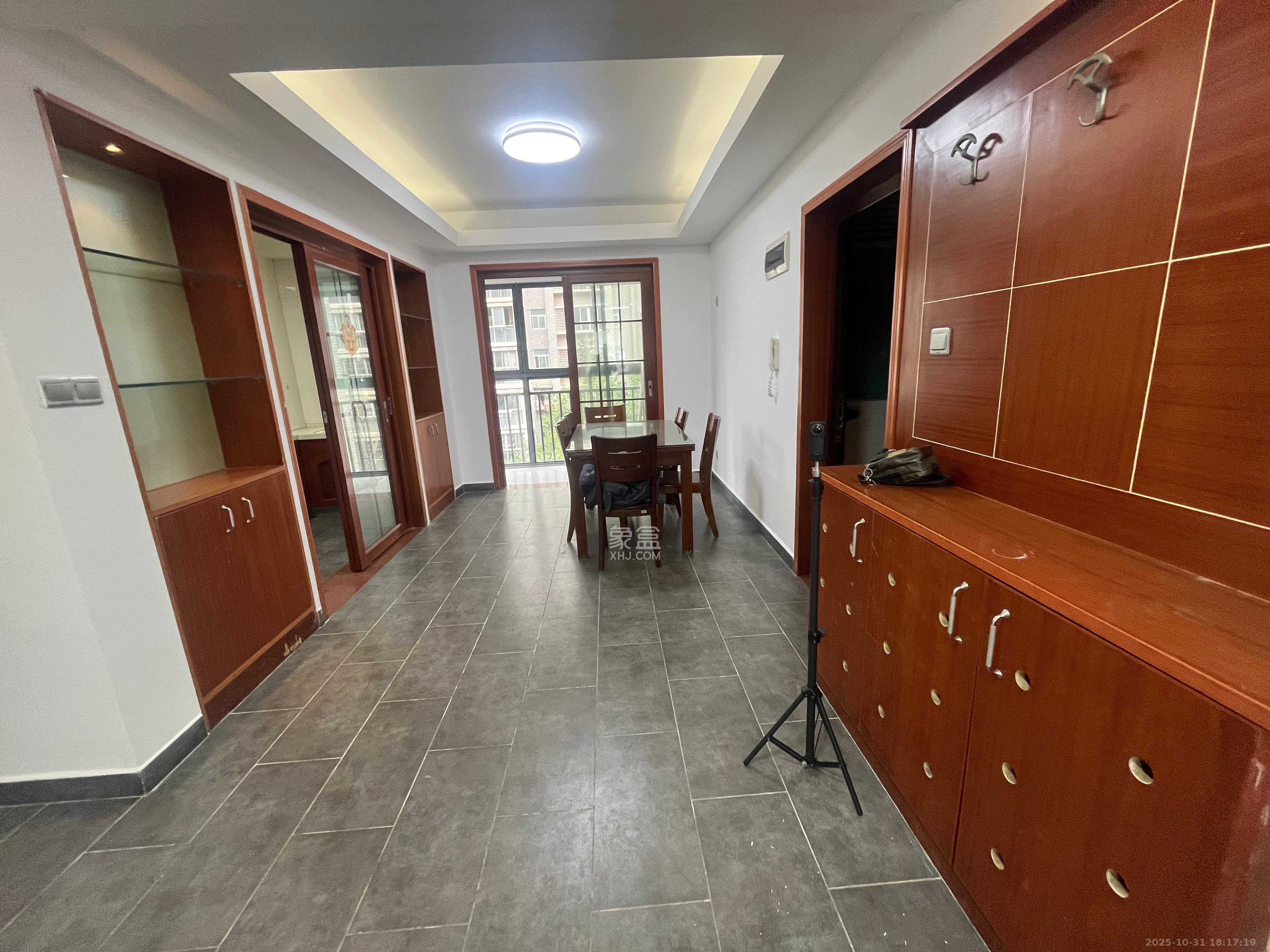 嘉盛华庭（一期、二期、三期）  1室0厅0卫    3600.0元/月室内图