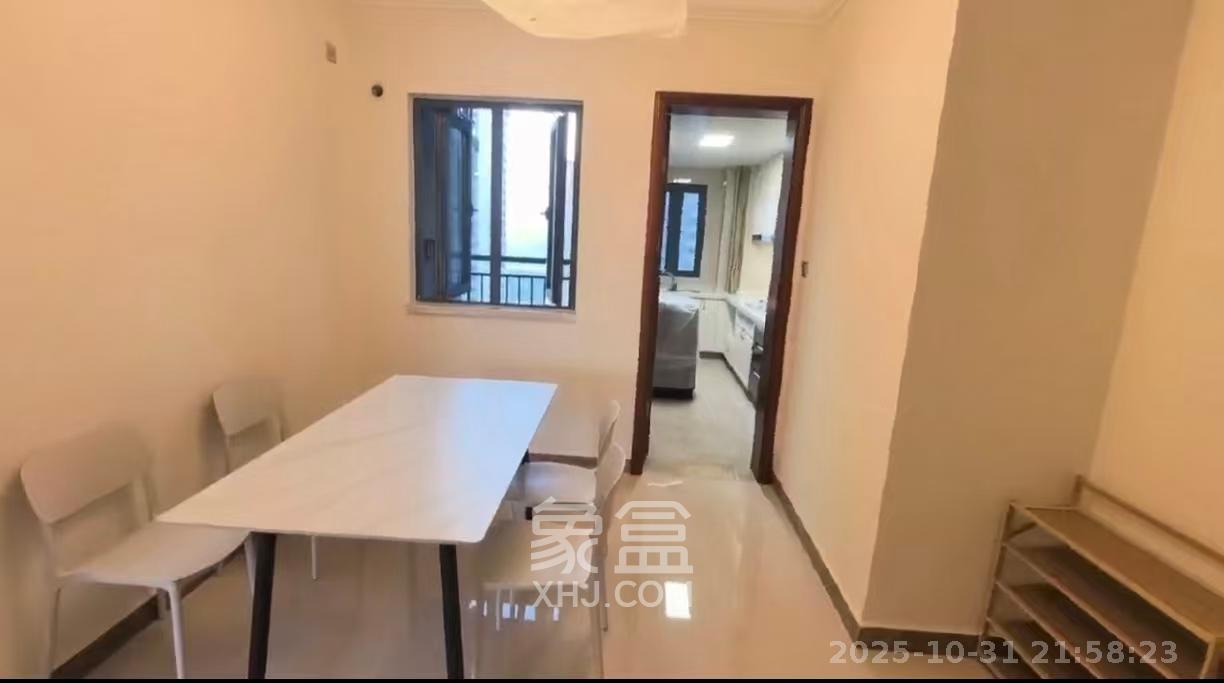 恒大文化旅游城A区  3室2厅2卫    1980.0元/月 恒大文化旅游城A区  3室2厅2卫    1980.0元/月室内图