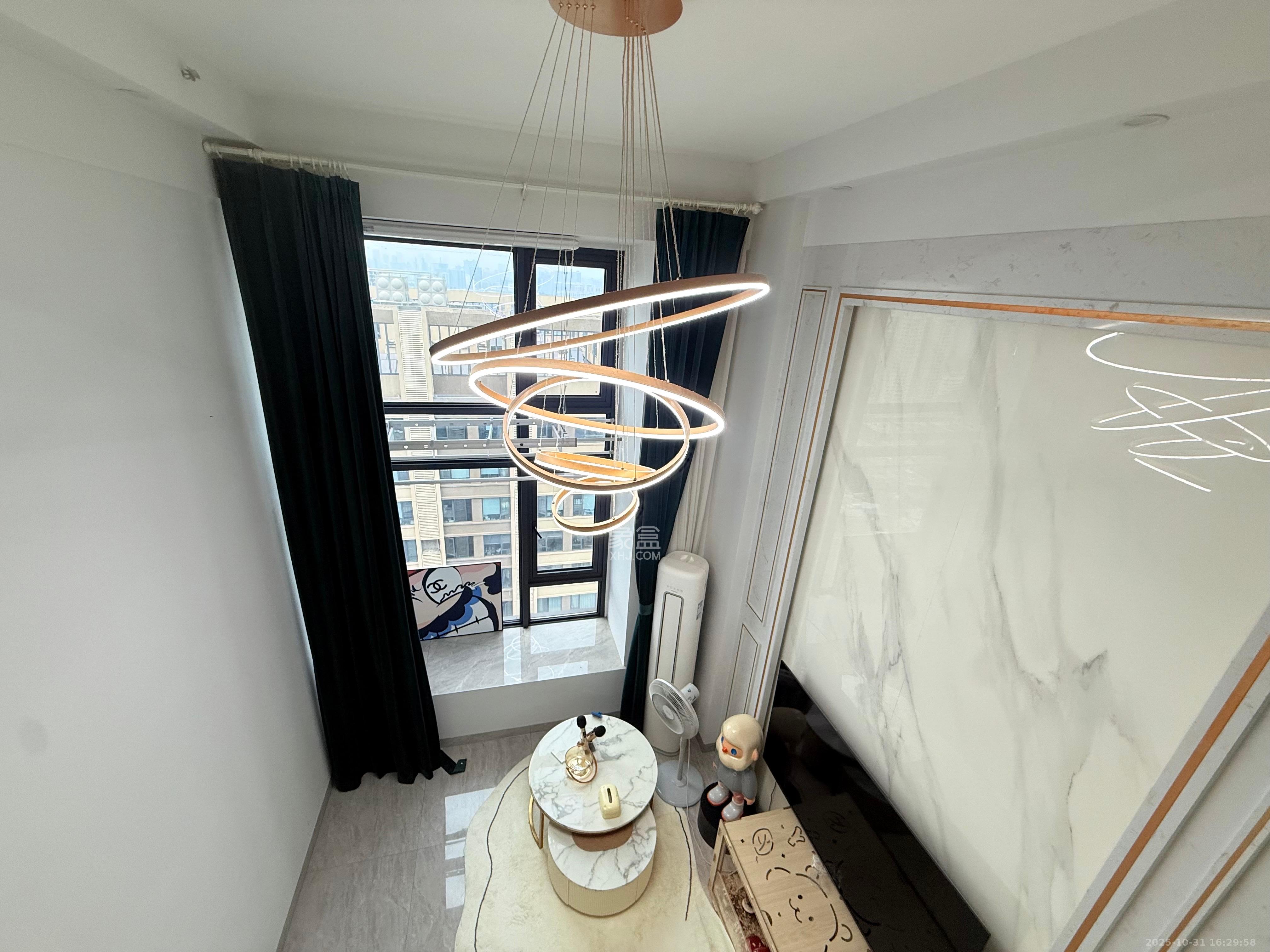 华润翡翠府 1室1厅1卫 2200.0元/月 华润翡翠府 1室1厅1卫 2200.0元/月室内图