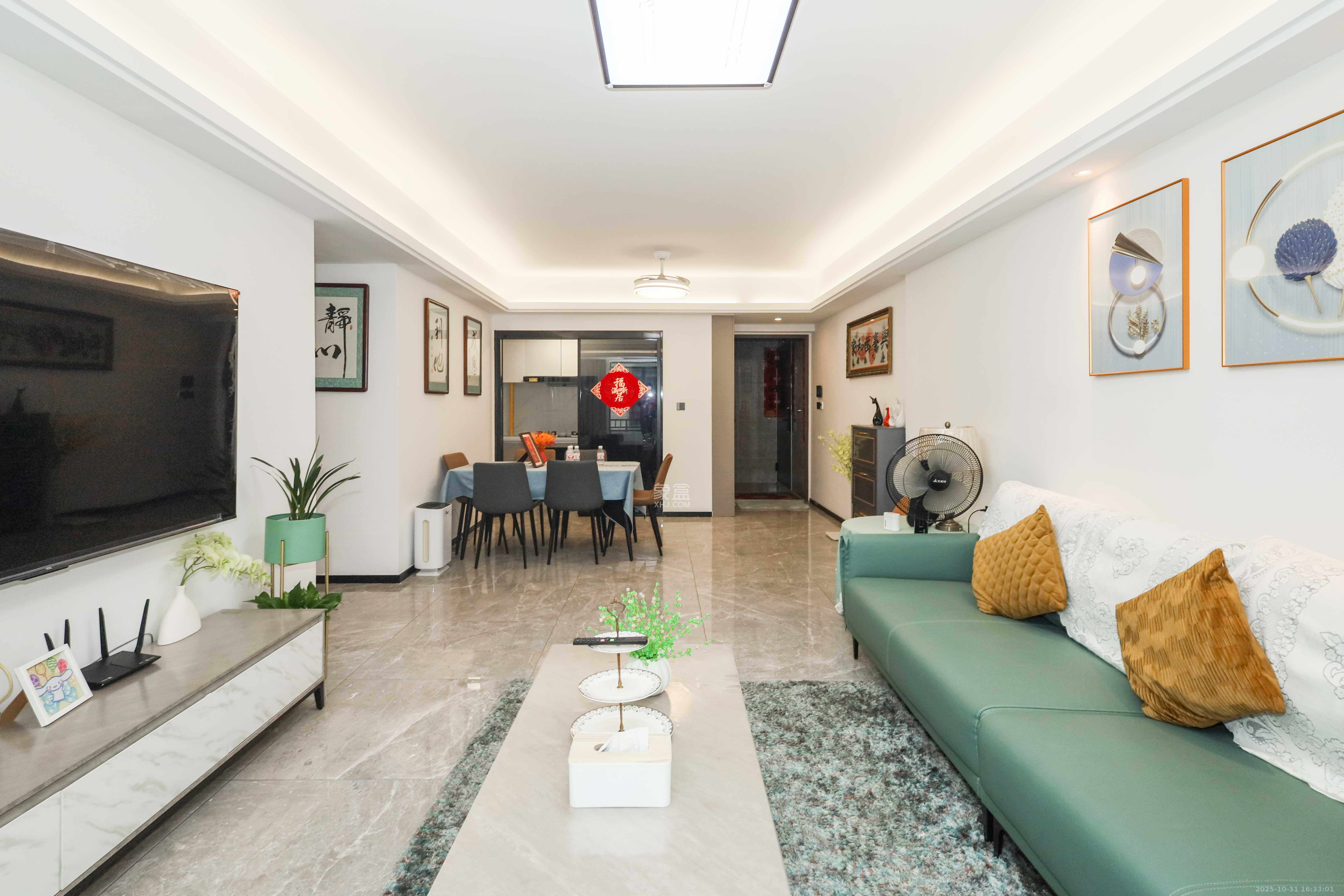 欣利梅溪左岸 3室2厅2卫 125.0万 欣利梅溪左岸 3室2厅2卫 125.0万客厅