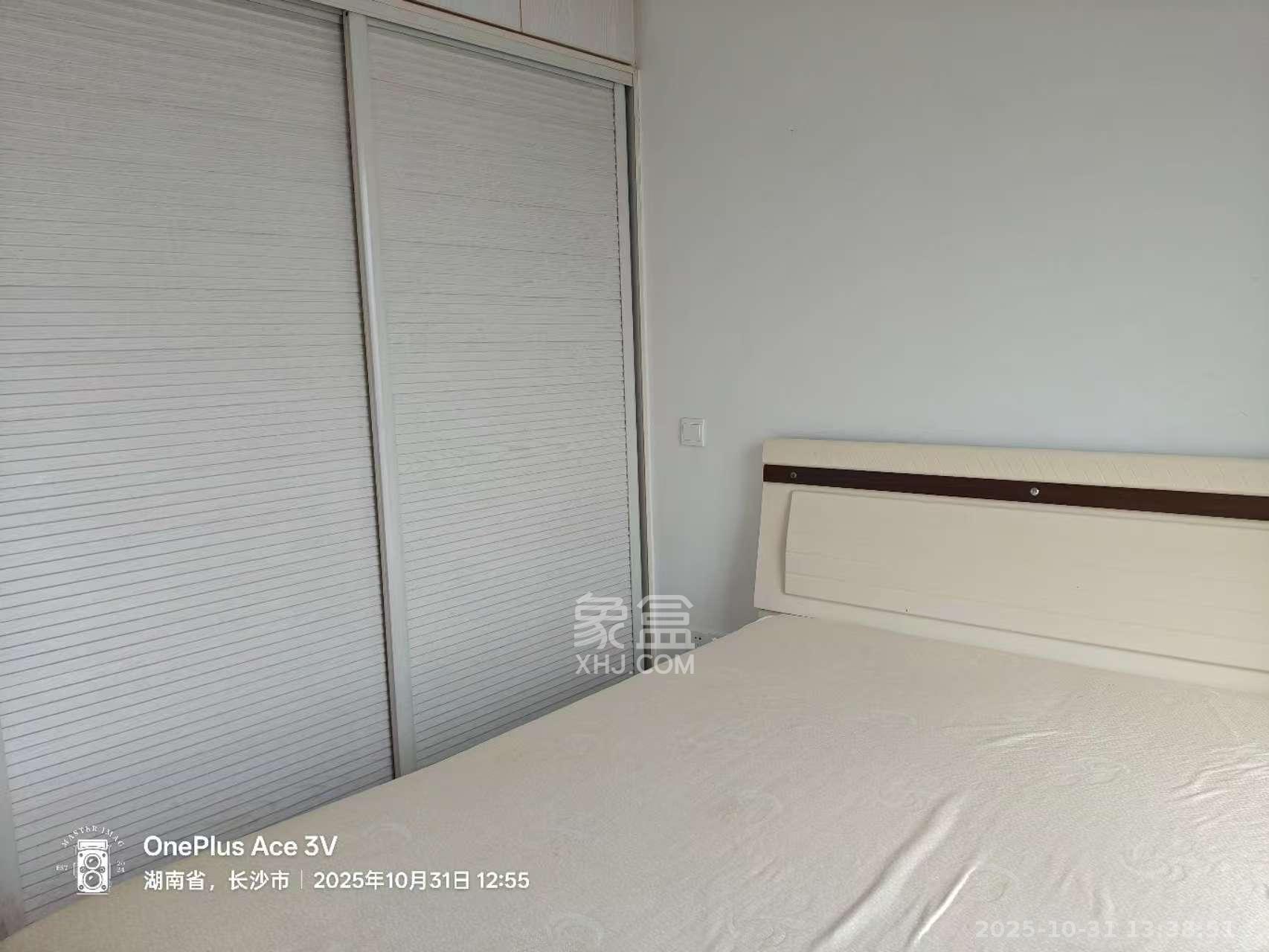 叠彩兰亭  2室2厅1卫    1800.0元/月室内图