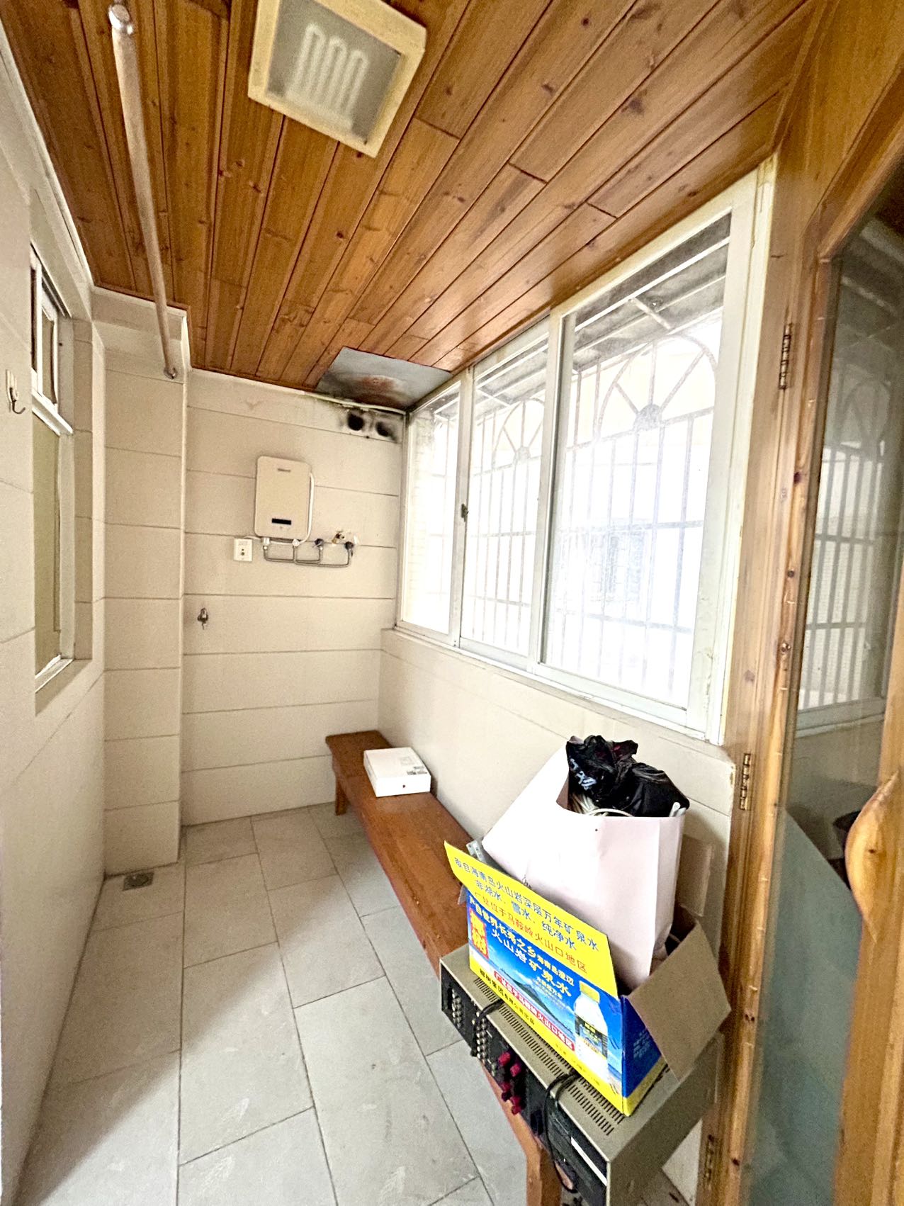 半山花园 4室2厅1卫 6500.0元/月 半山花园 4室2厅1卫 6500.0元/月室内图