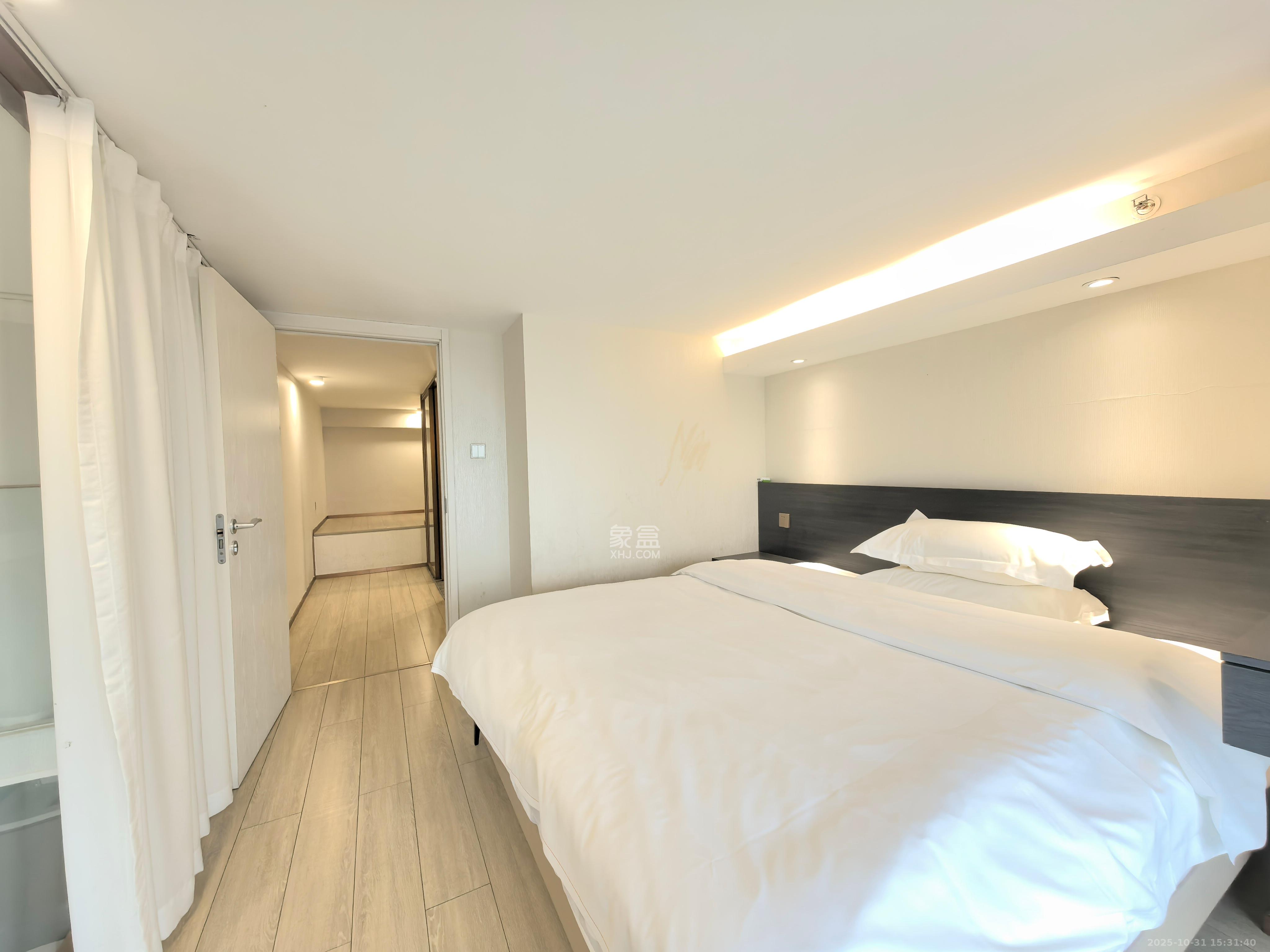 华远华时代  3室2厅1卫    3400.0元/月室内图