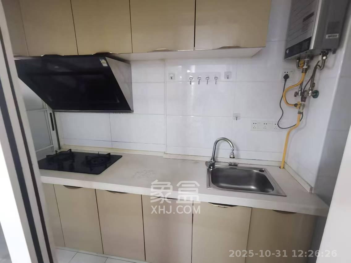 中建芙蓉嘉苑 2室1厅1卫 1500.0元/月 中建芙蓉嘉苑 2室1厅1卫 1500.0元/月室内图