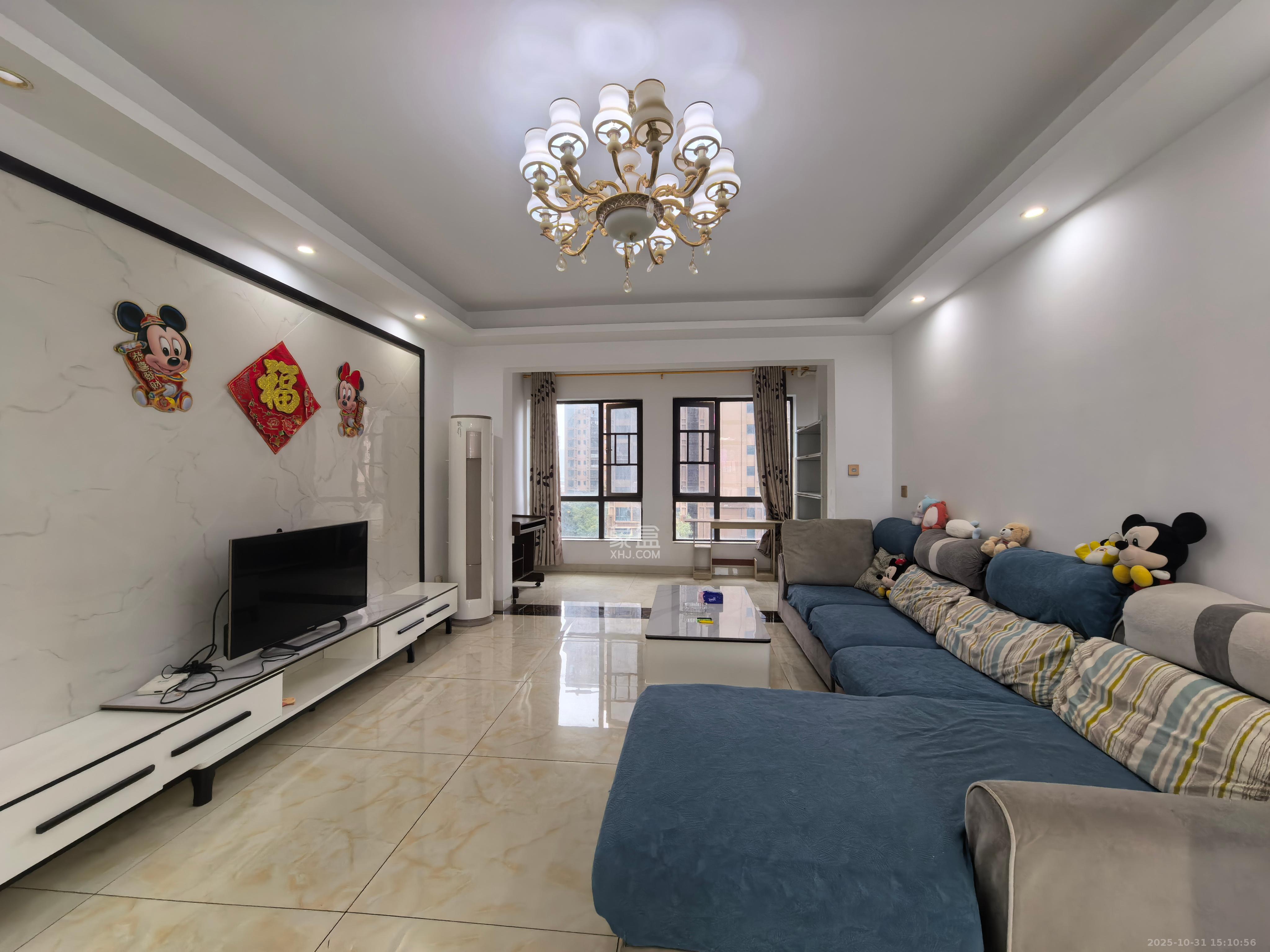 东宜兰园 3室2厅2卫 2500.0元/月 东宜兰园 3室2厅2卫 2500.0元/月室内图