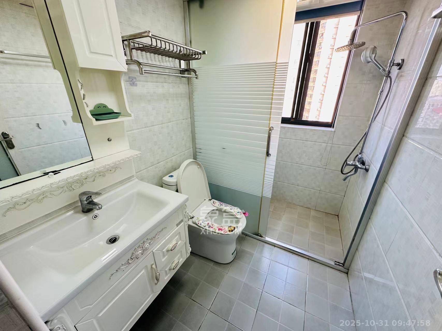 湘江锦绣  2室2厅1卫    2200.0元/月 湘江锦绣  2室2厅1卫    2200.0元/月室内图