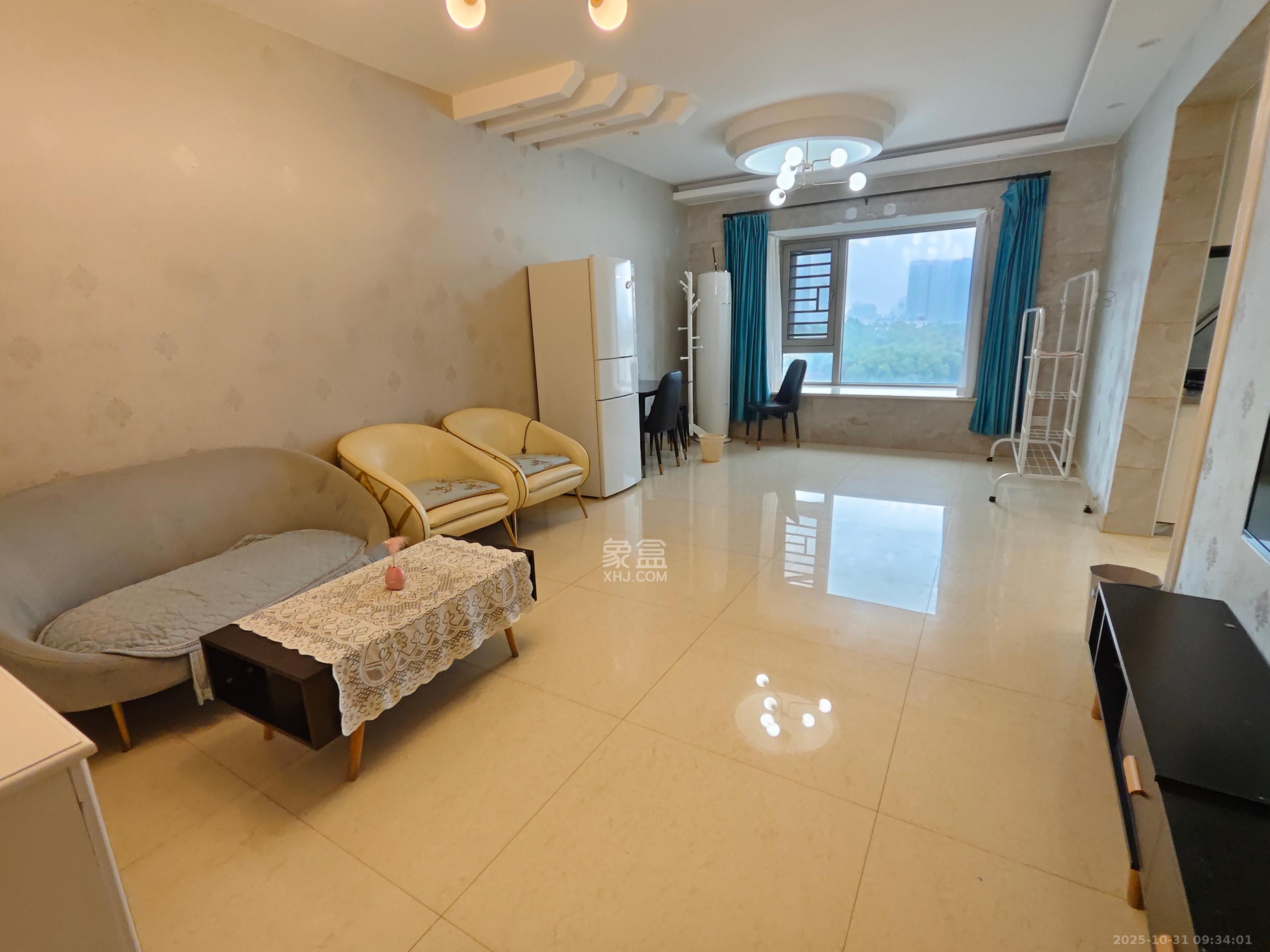 三重星都心  2室2厅1卫    2600.0元/月 三重星都心  2室2厅1卫    2600.0元/月室内图