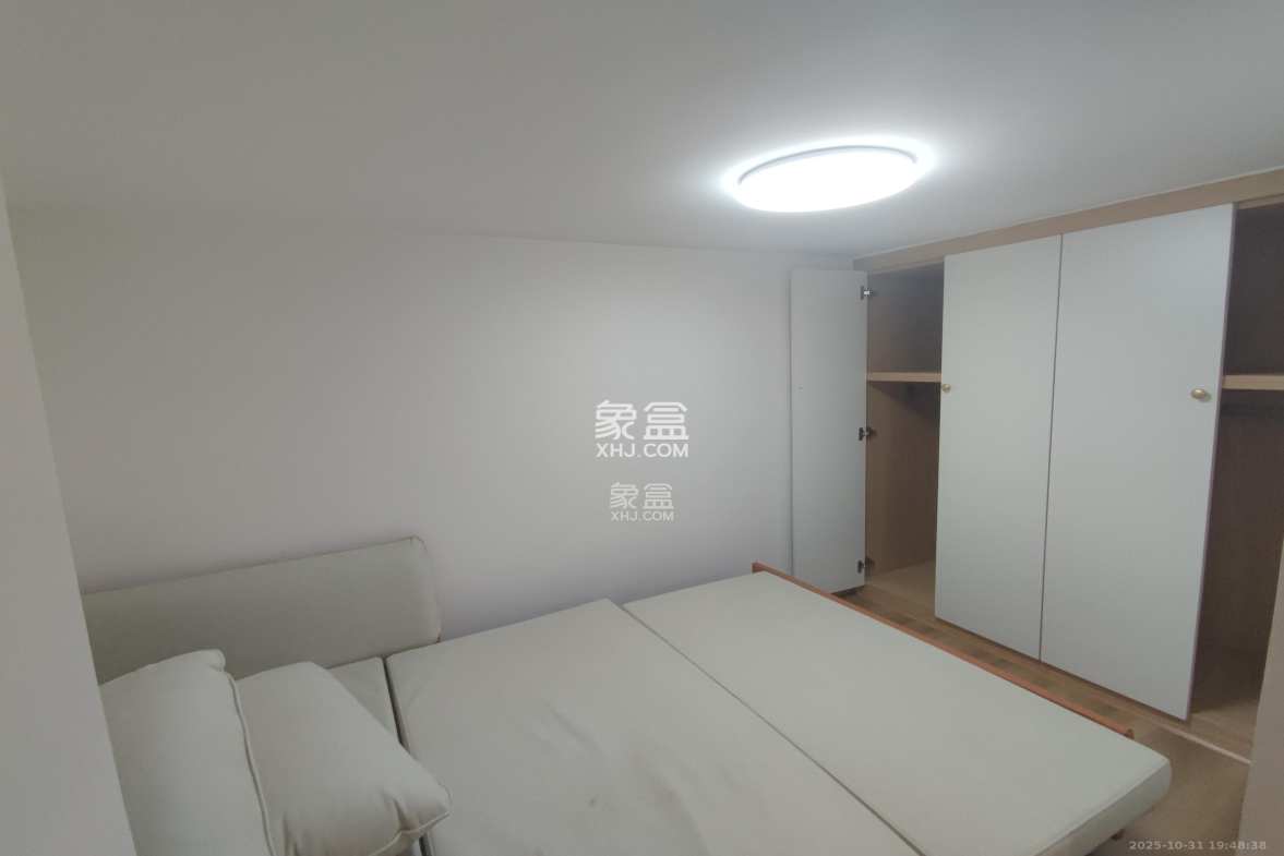 保利天禧EF区 2室1厅1卫 2500.0元/月 保利天禧EF区 2室1厅1卫 2500.0元/月室内图