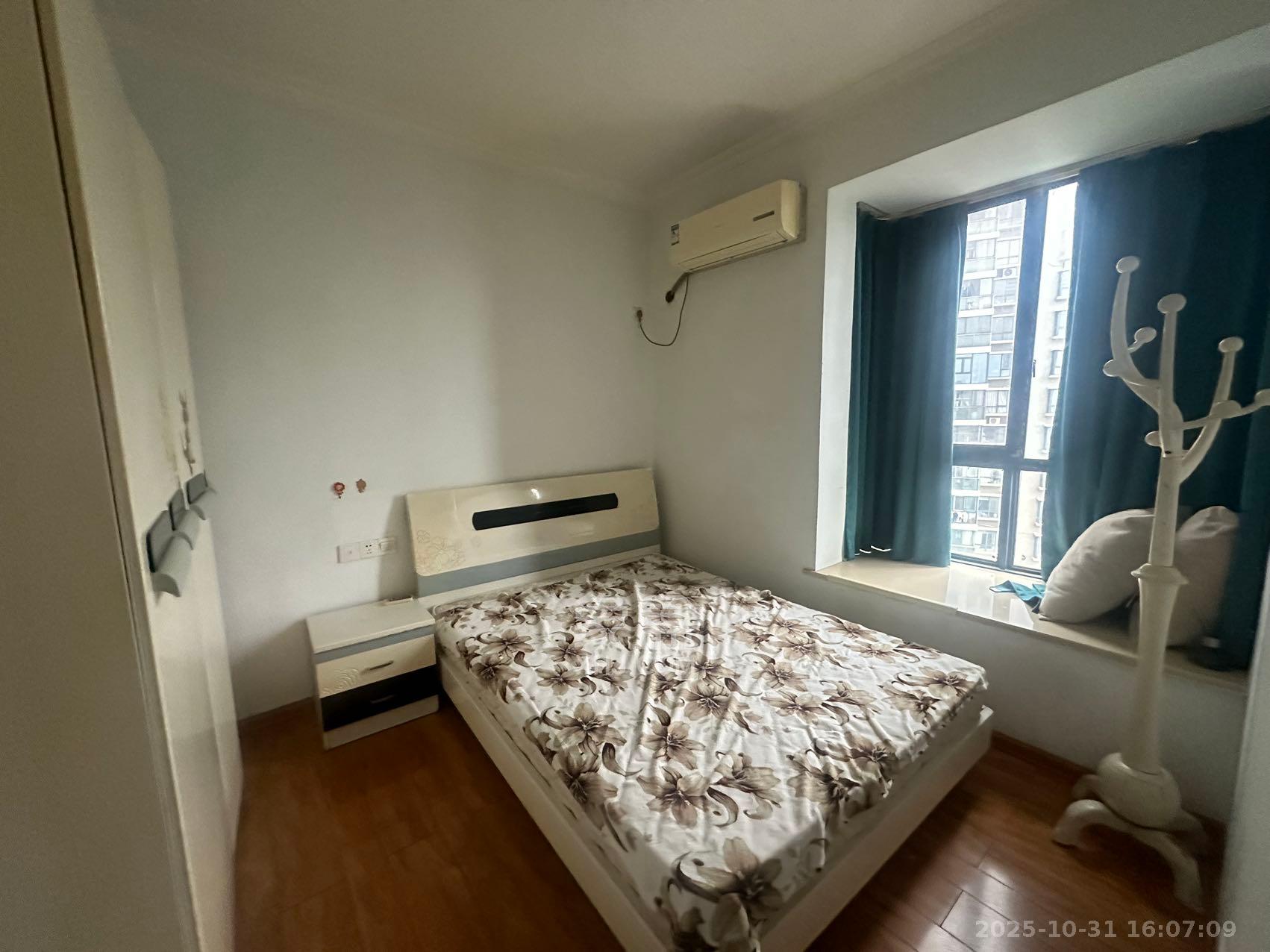 湘江世纪城瑞江苑  2室2厅1卫    2000.0元/月室内图