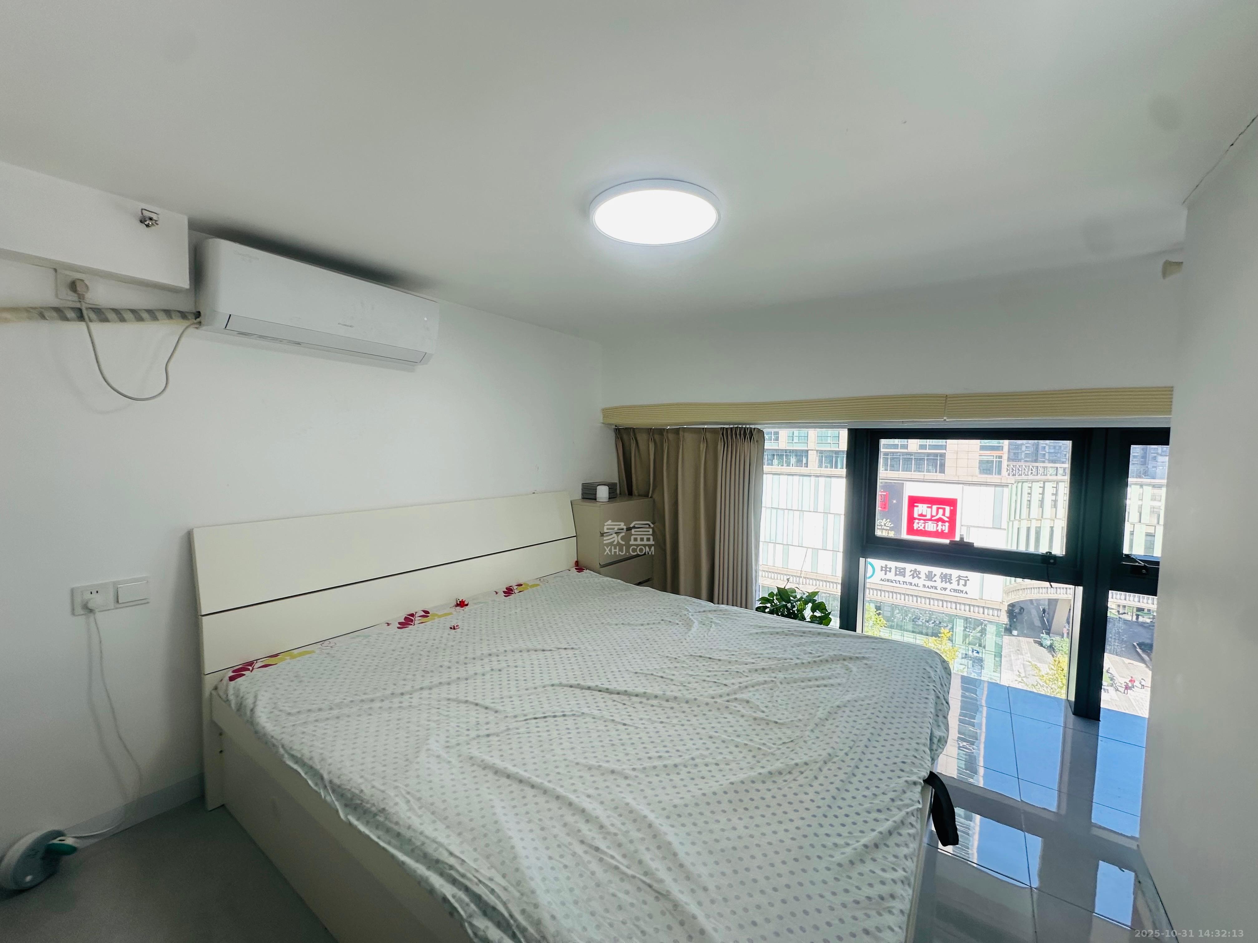 卓越中寰  2室1厅1卫    4500.0元/月室内图