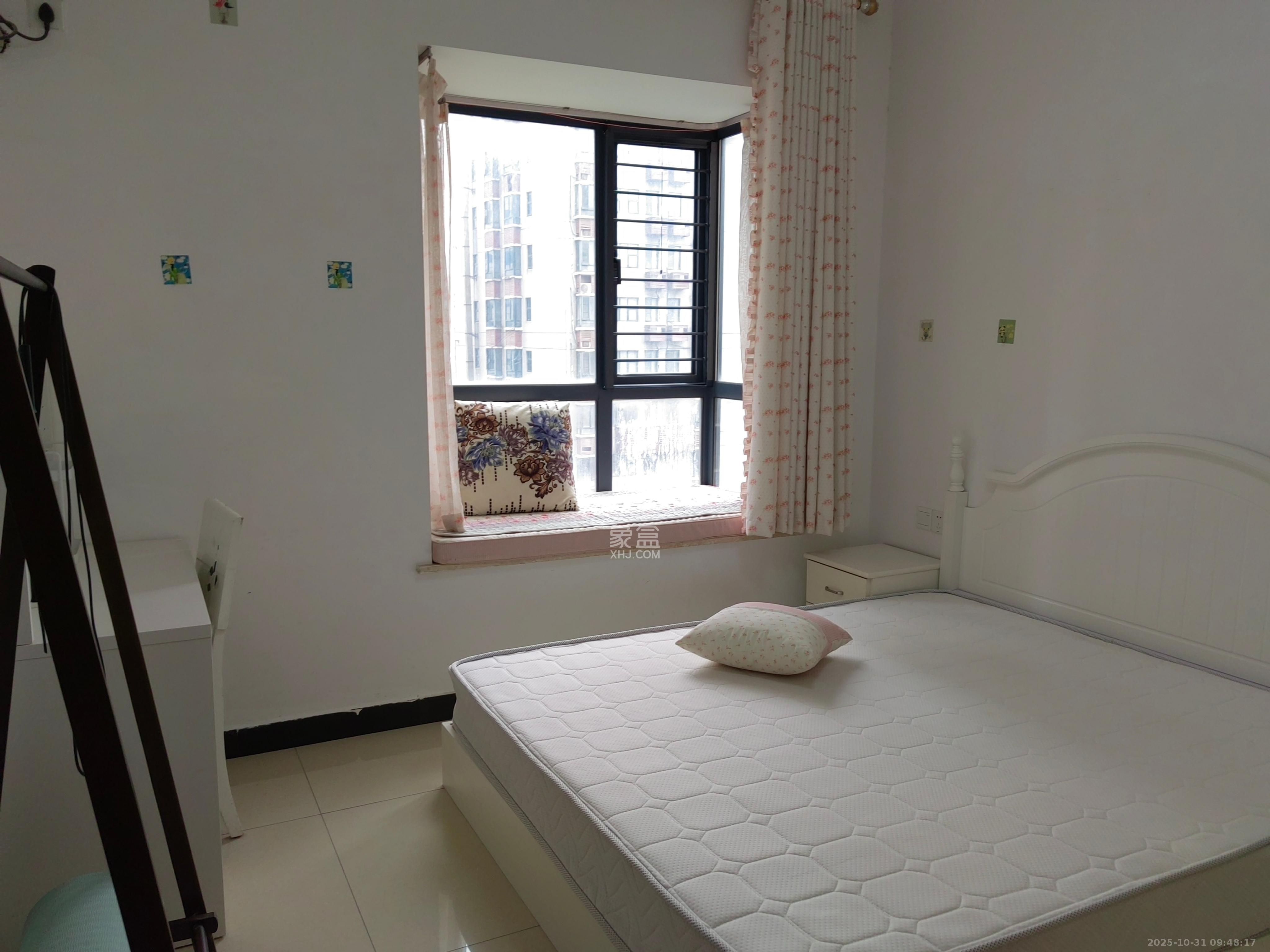 地华梅溪湖畔 2室2厅1卫 2500.0元/月 地华梅溪湖畔 2室2厅1卫 2500.0元/月室内图