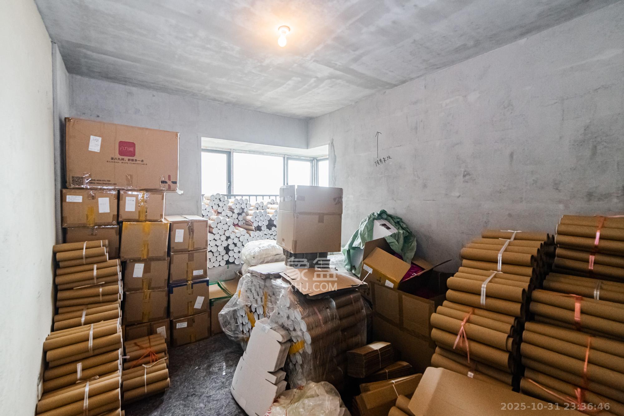 天健城  2室2厅1卫    125.0万卧室