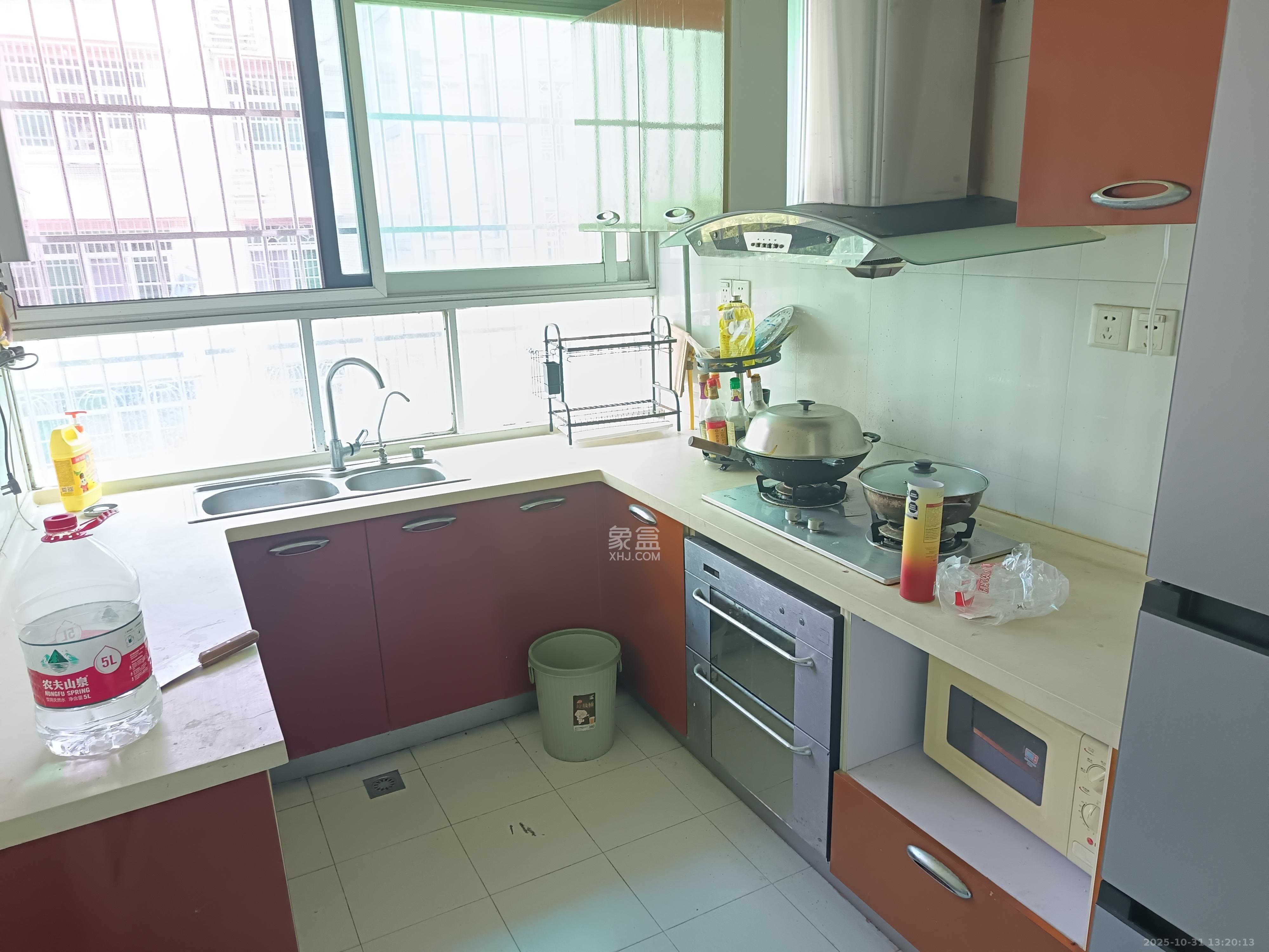 开源鑫阁  1室1厅1卫    777.0元/月 开源鑫阁  1室1厅1卫    777.0元/月室内图