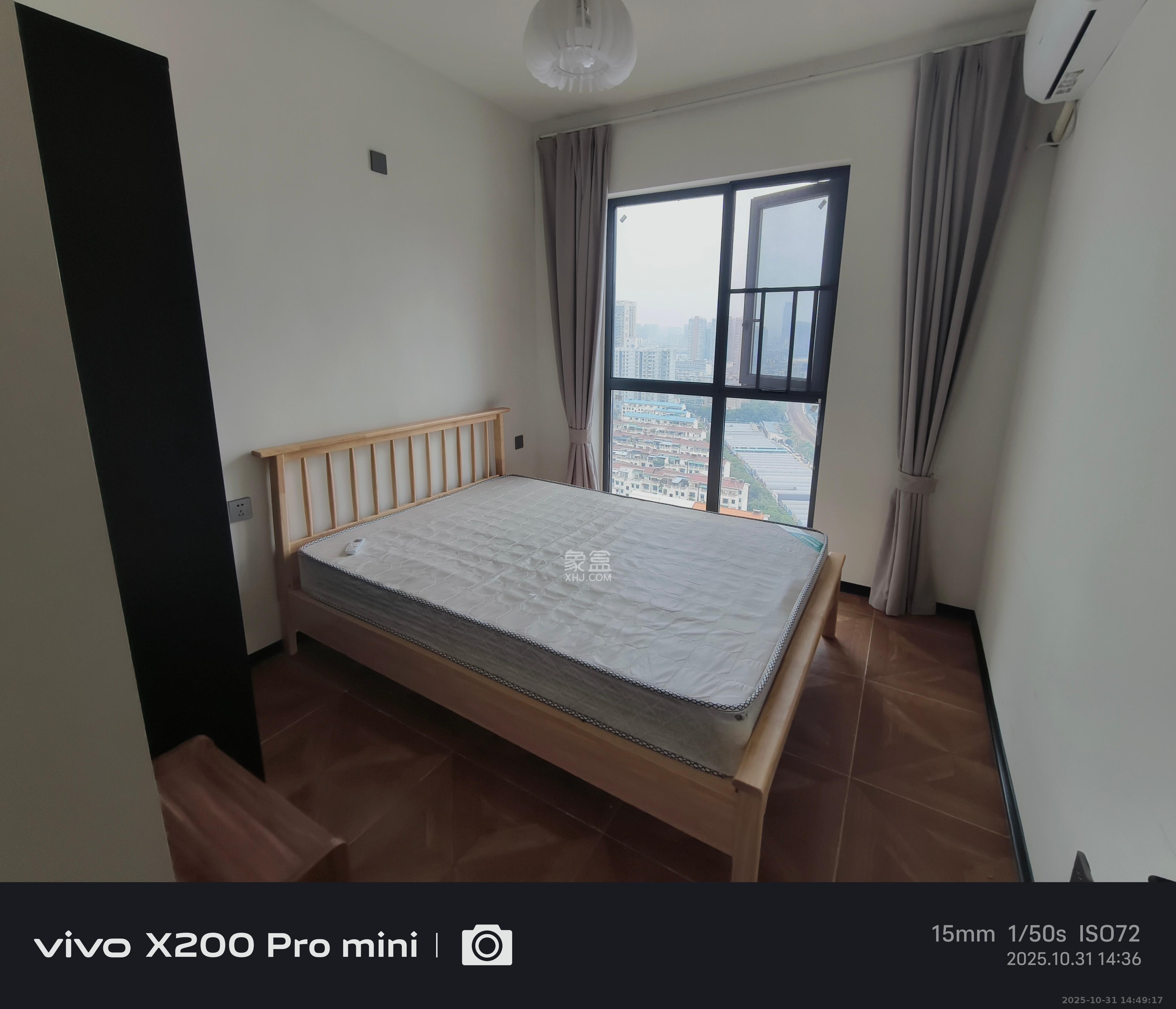 富力芙蓉新天地  2室1厅1卫    2500.0元/月 富力芙蓉新天地  2室1厅1卫    2500.0元/月室内图