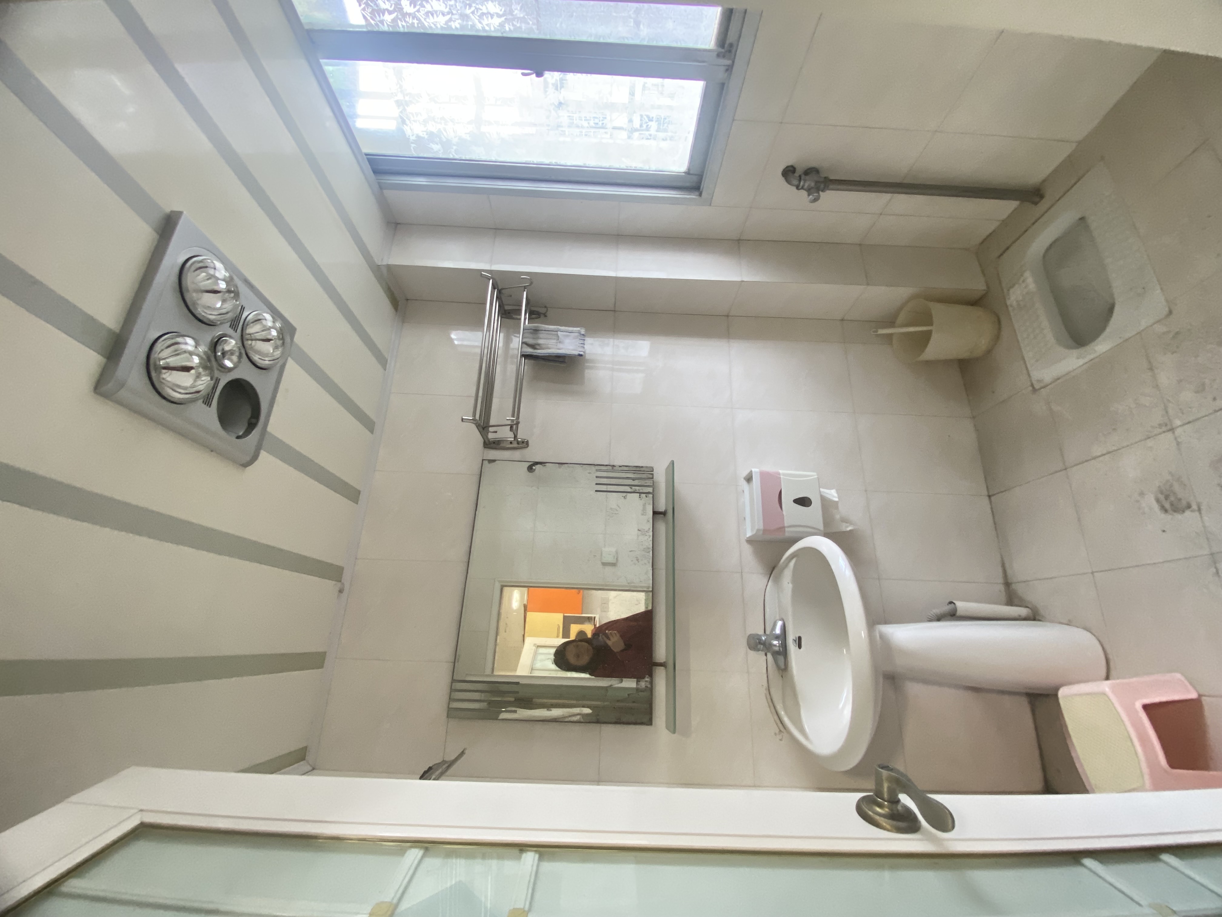 梓山苑小区  2室2厅1卫   29.00万客厅