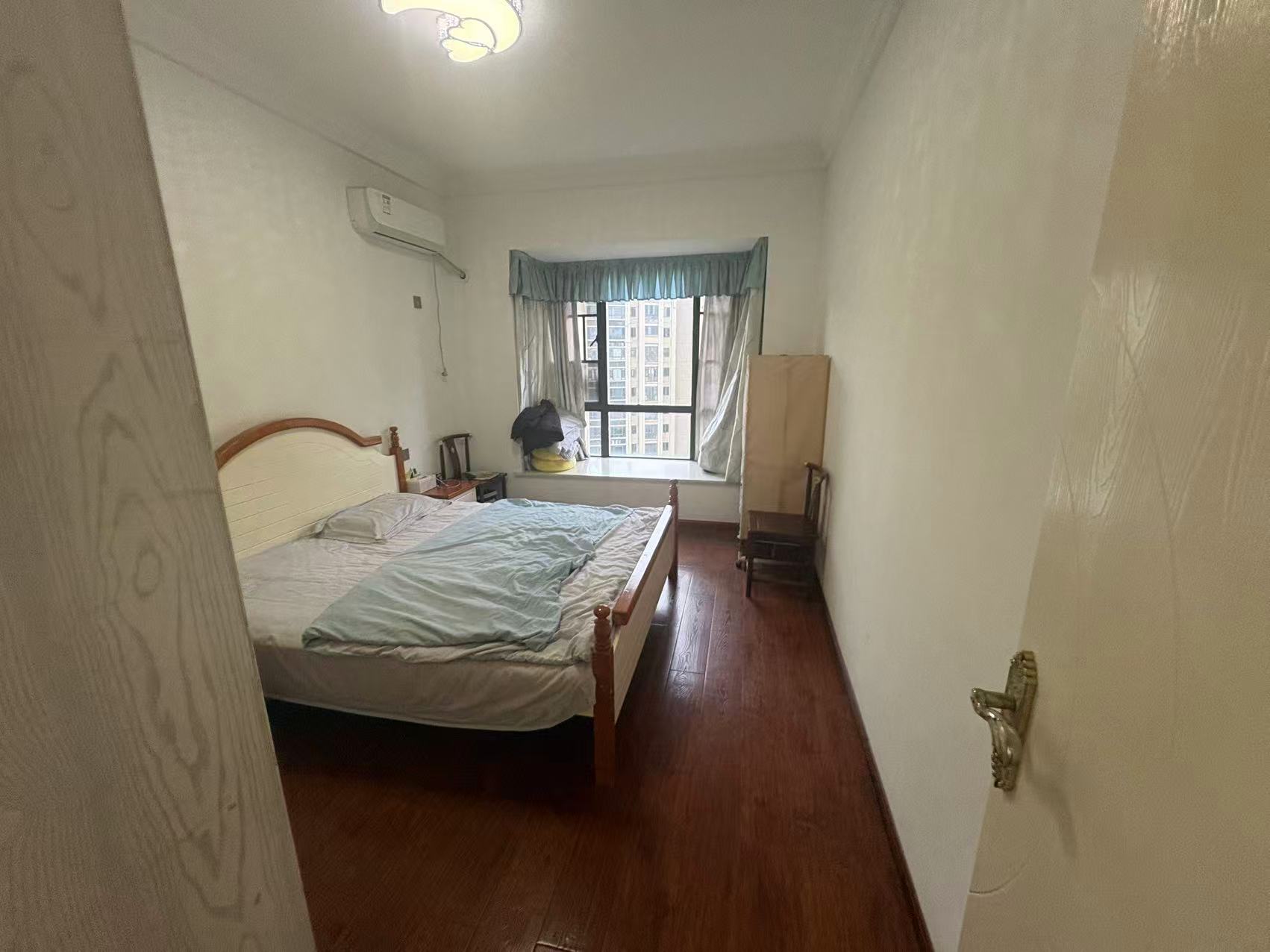 经世龙城  3室2厅2卫    62.8万室内图