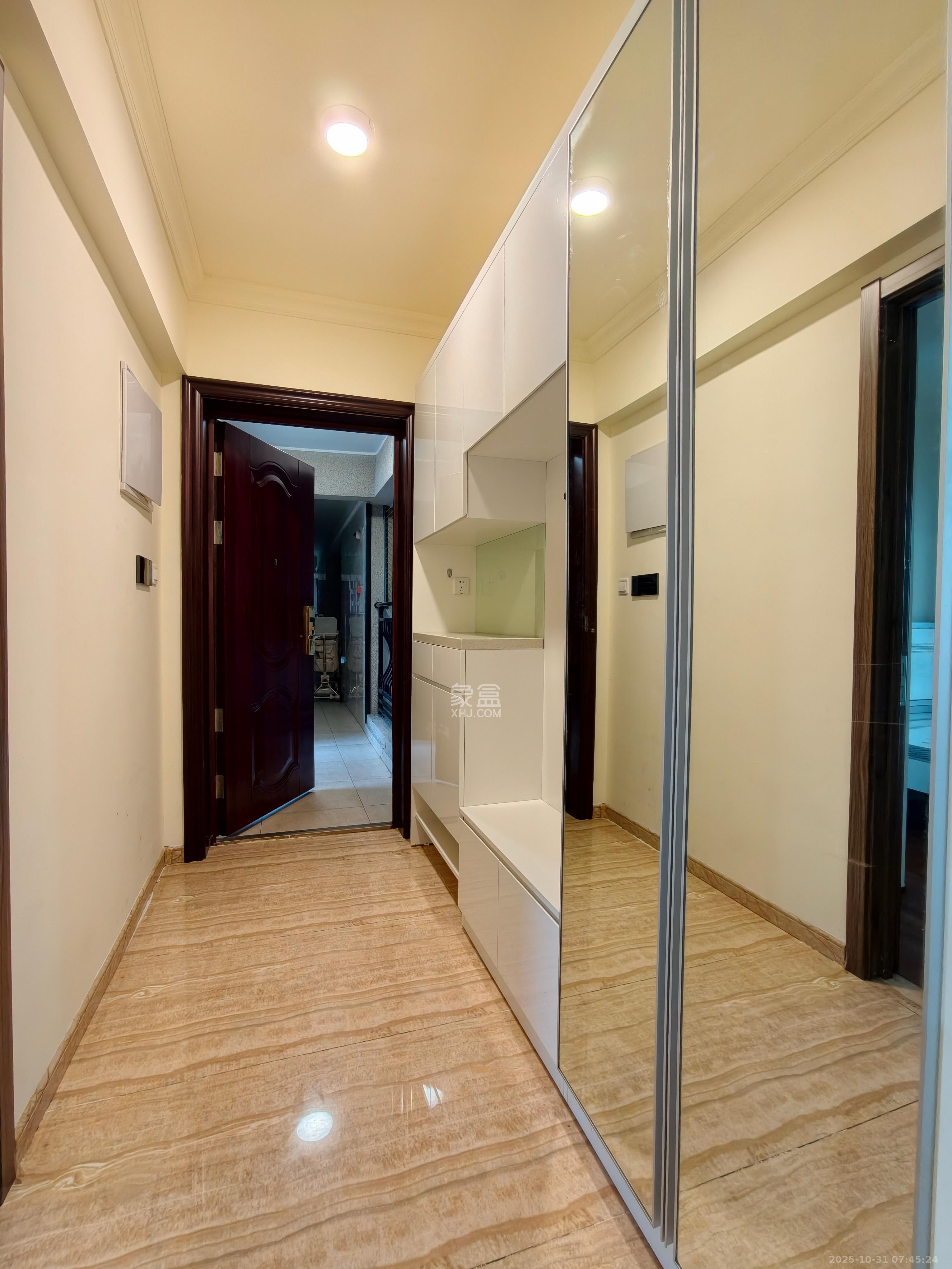 碧桂园翘楚棠 4室2厅2卫 2500.0元/月 碧桂园翘楚棠 4室2厅2卫 2500.0元/月室内图