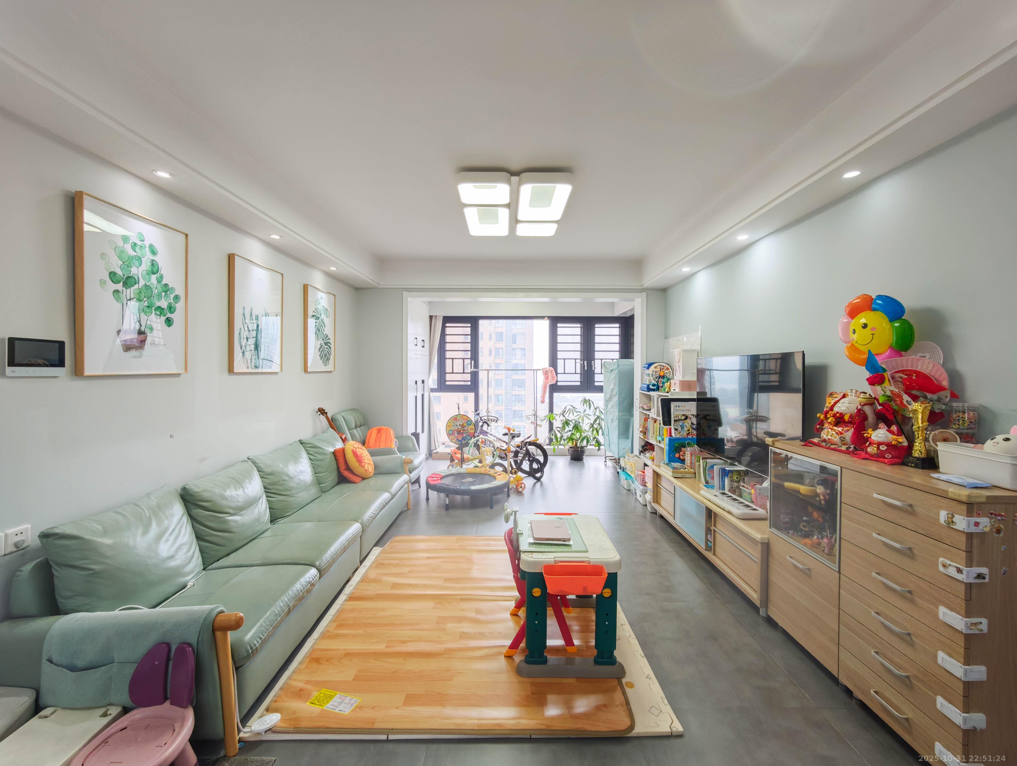 中建嘉和城  3室2厅2卫    113.5万