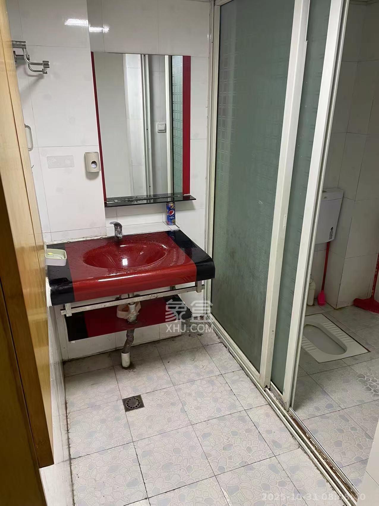 香槟小镇(香槟花苑) 2室2厅1卫 1600.0元/月 香槟小镇(香槟花苑) 2室2厅1卫 1600.0元/月室内图