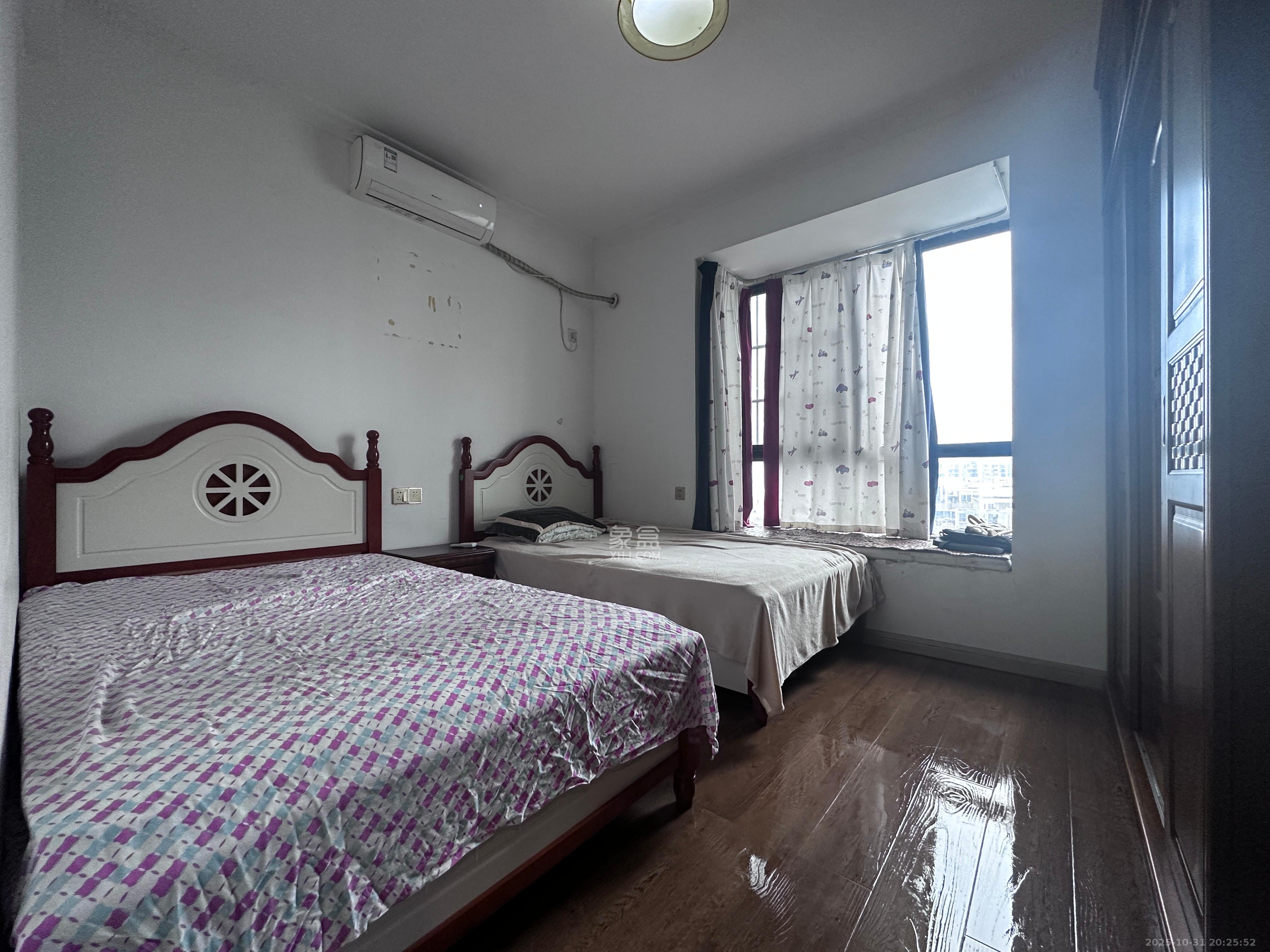 湘江世纪城悦江苑  3室2厅2卫    3000.0元/月 湘江世纪城悦江苑  3室2厅2卫    3000.0元/月室内图