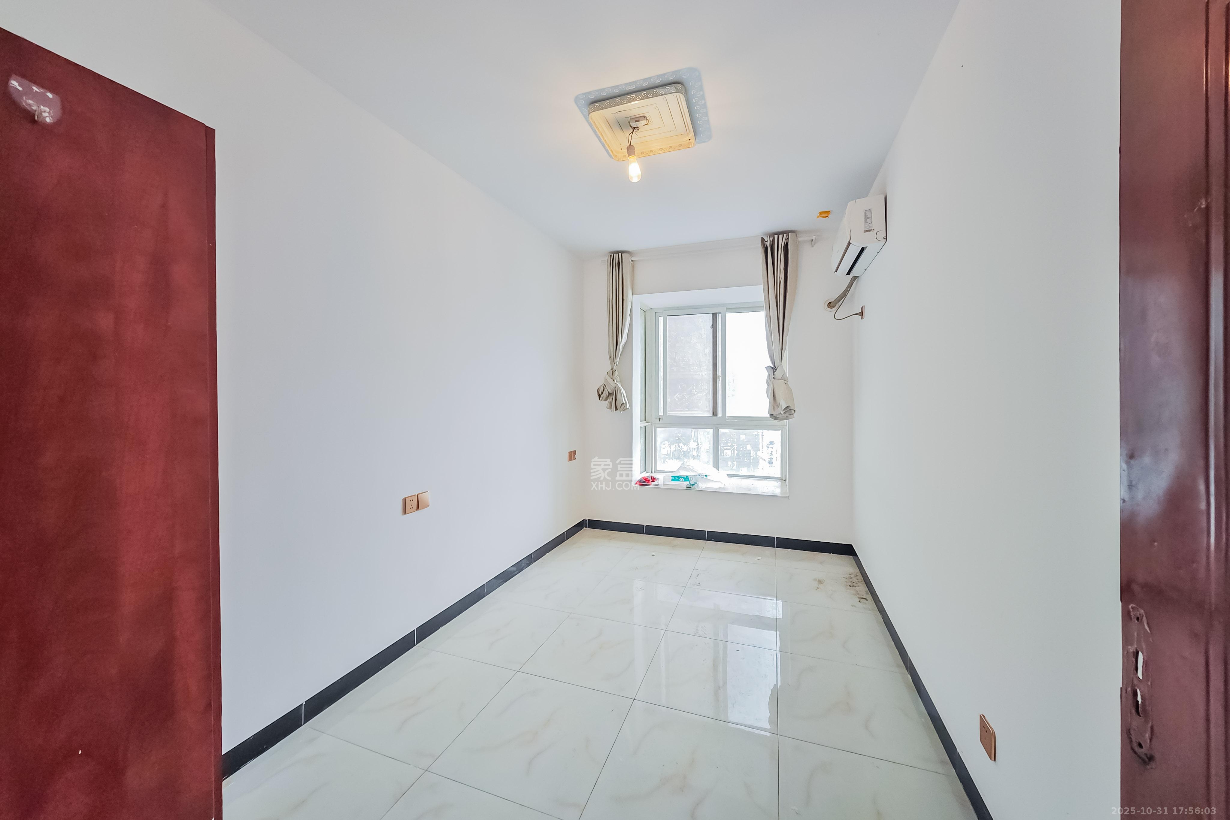 恒丰天湘华庭  3室2厅2卫    78.0万卧室