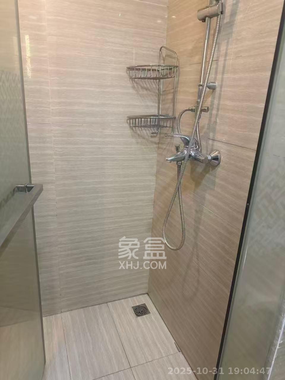 华远国际公寓 1室1厅1卫 3300.0元/月 华远国际公寓 1室1厅1卫 3300.0元/月室内图