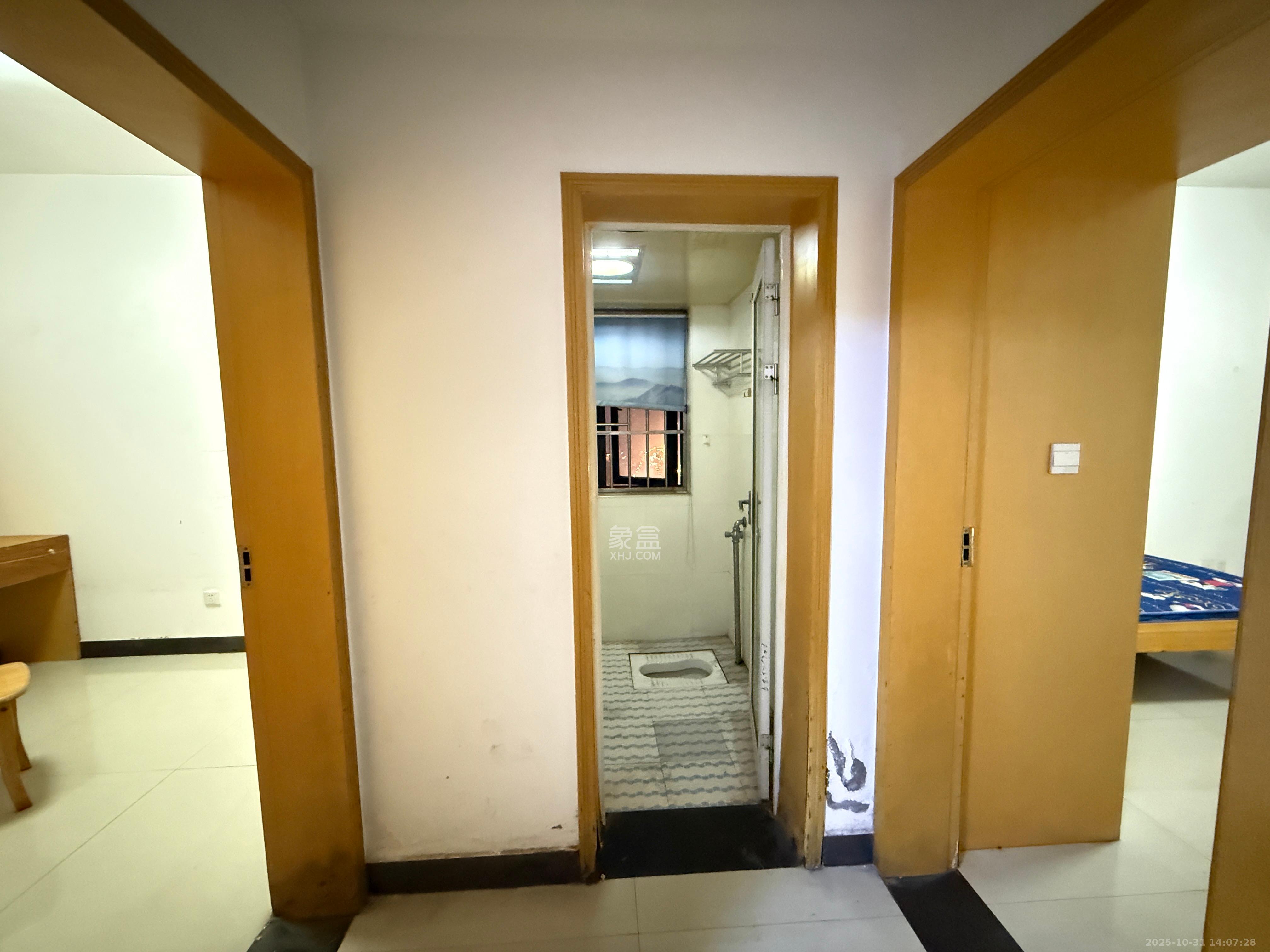 鑫远杰座  2室1厅1卫    2000.0元/月室内图