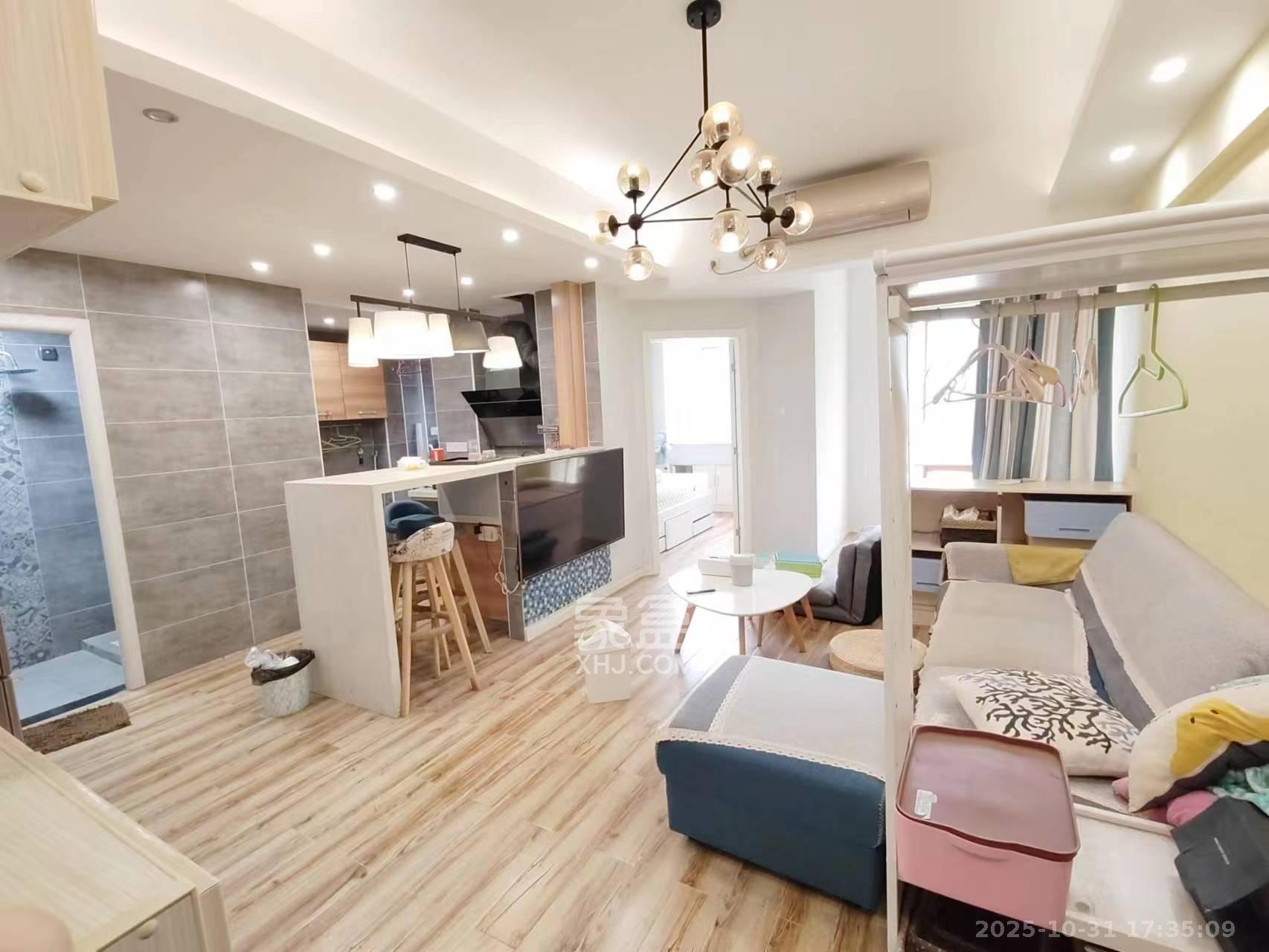 绿地公馆（绿地名邸）  1室1厅1卫    1800.0元/月室内图