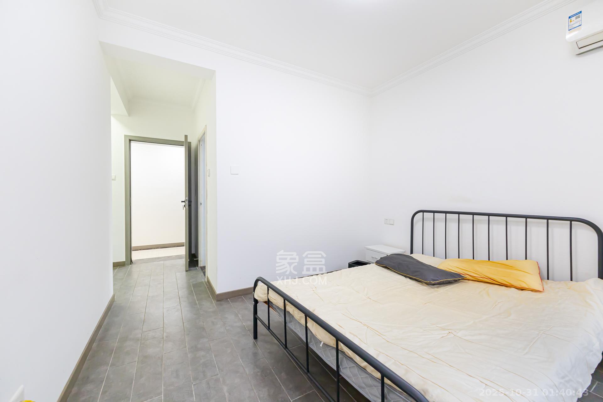 勤诚达境界城 4室2厅2卫 123.0万 勤诚达境界城 4室2厅2卫 123.0万卧室